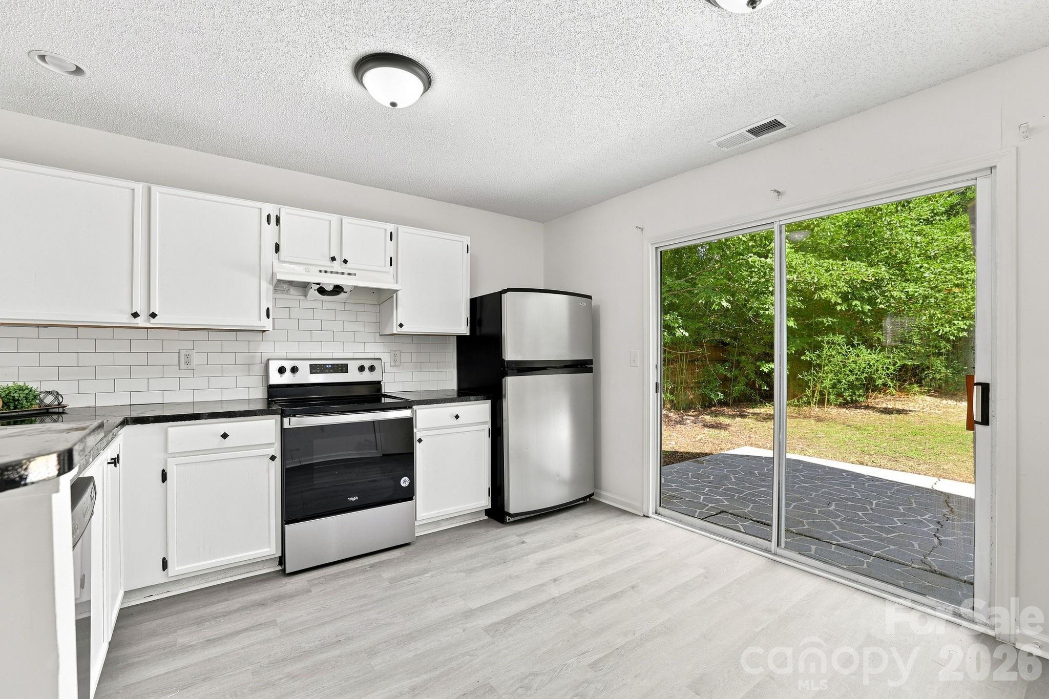 472 First Turn Court Property Photo 10
