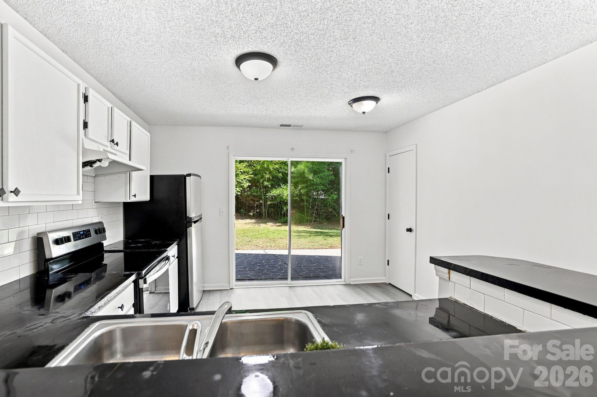 472 First Turn Court Property Photo 13