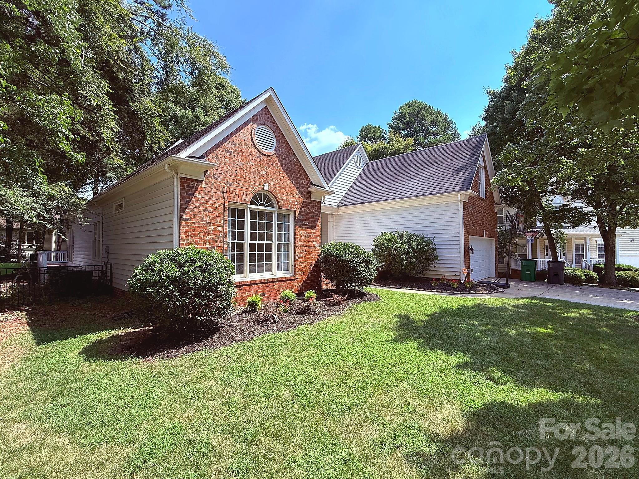 5508 Tullamore Lane Property Photo 4
