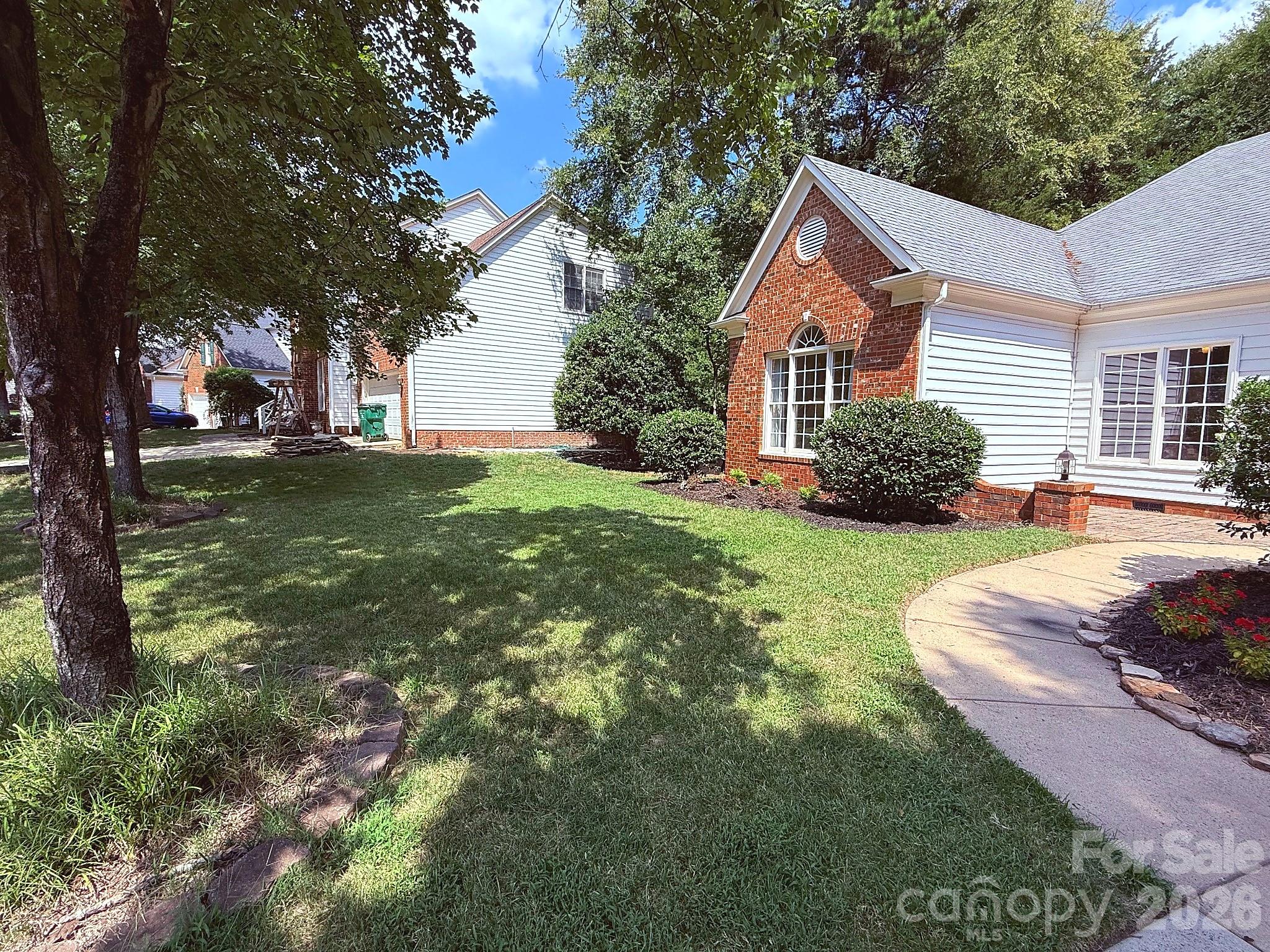 5508 Tullamore Lane Property Photo 5