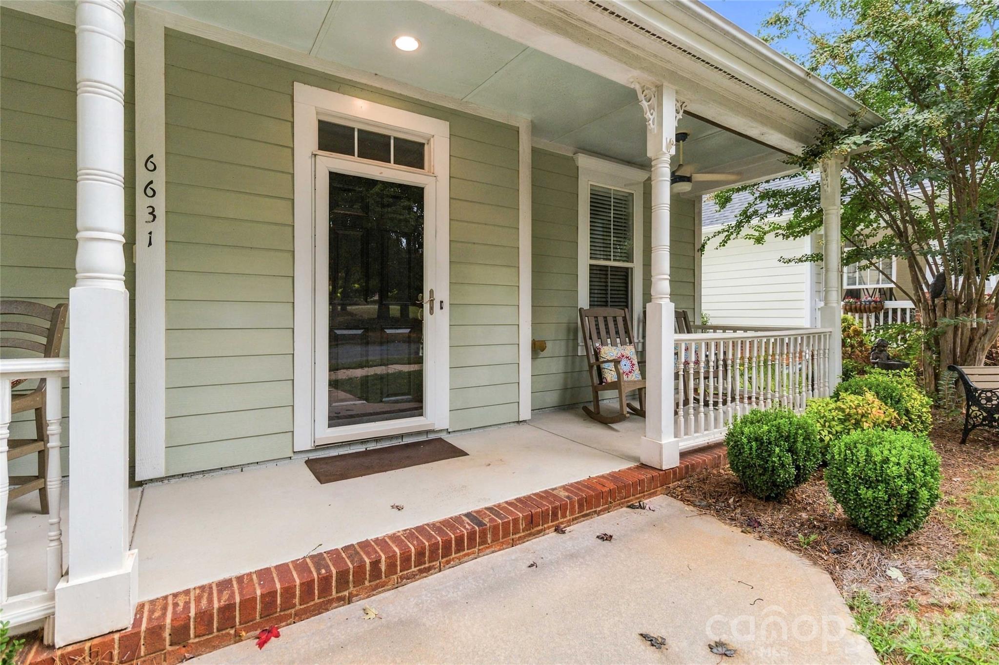 6631 Old Magnolia Lane Property Photo 3