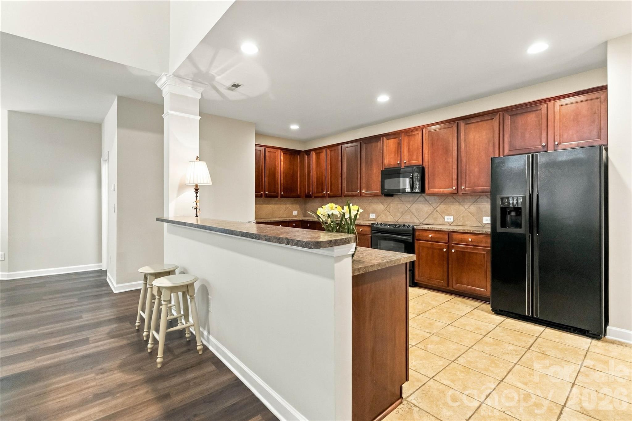 6631 Old Magnolia Lane Property Photo 10