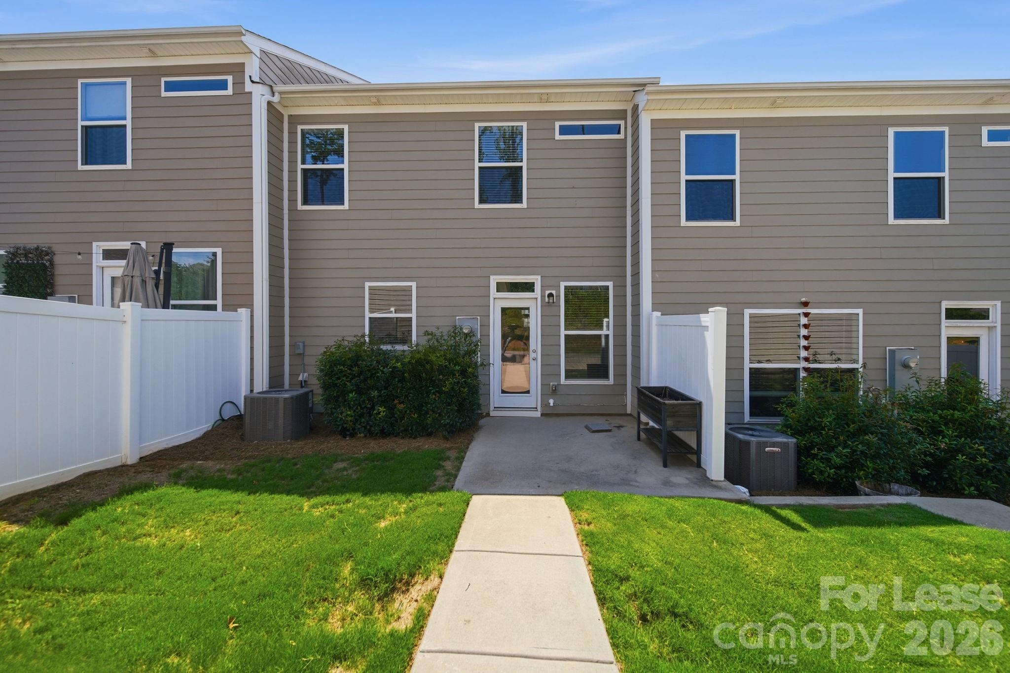 1125 Township Parkway Property Photo 16