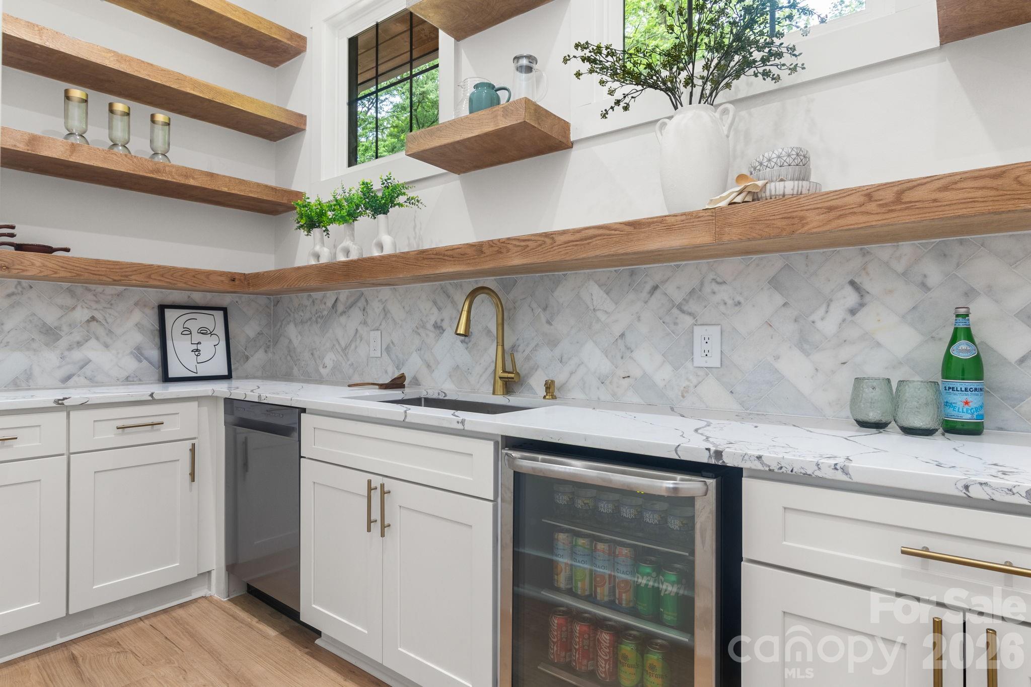 809 Crater Street Property Photo 17