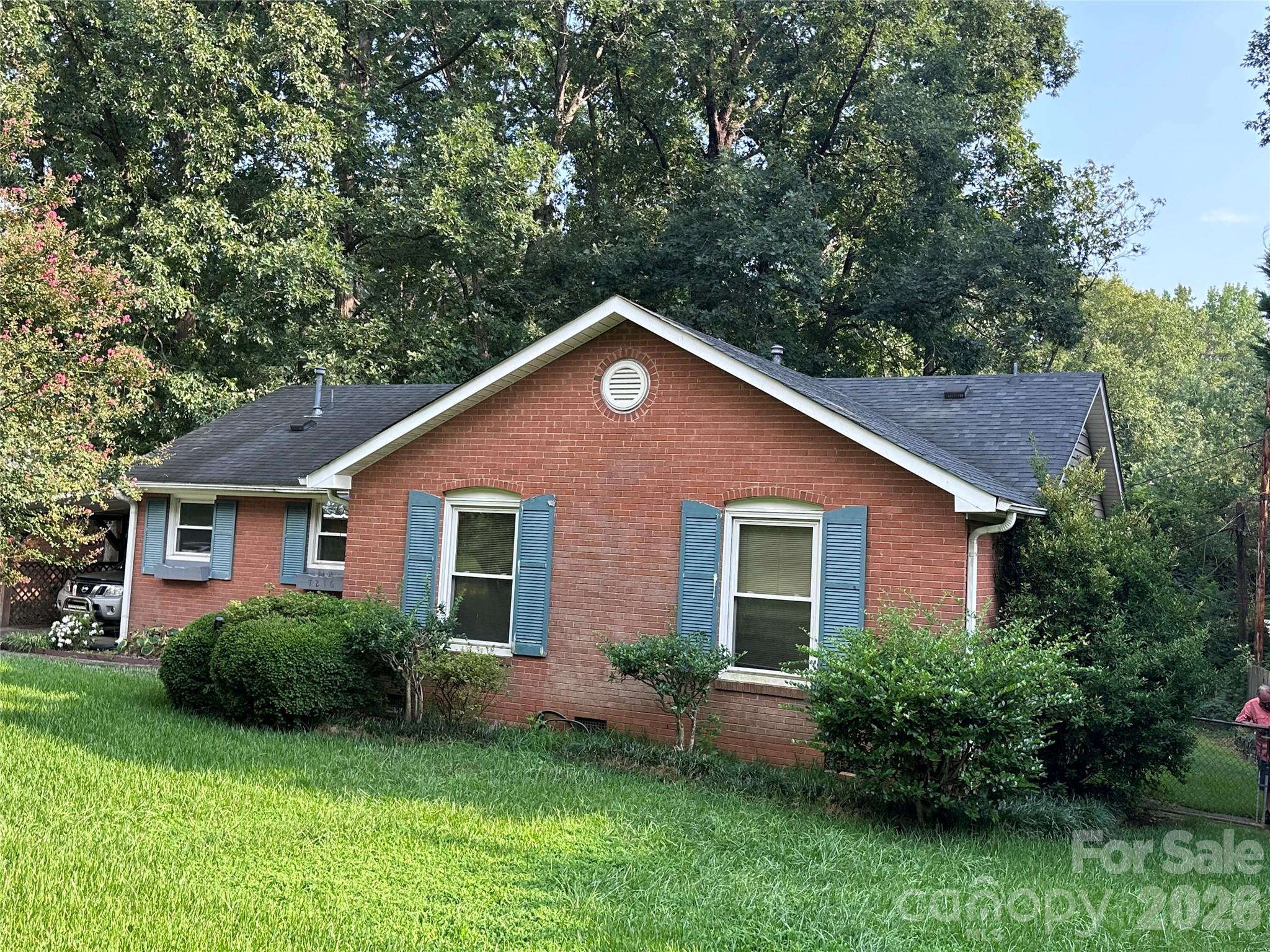 7216 Lockmont Drive Property Photo 1