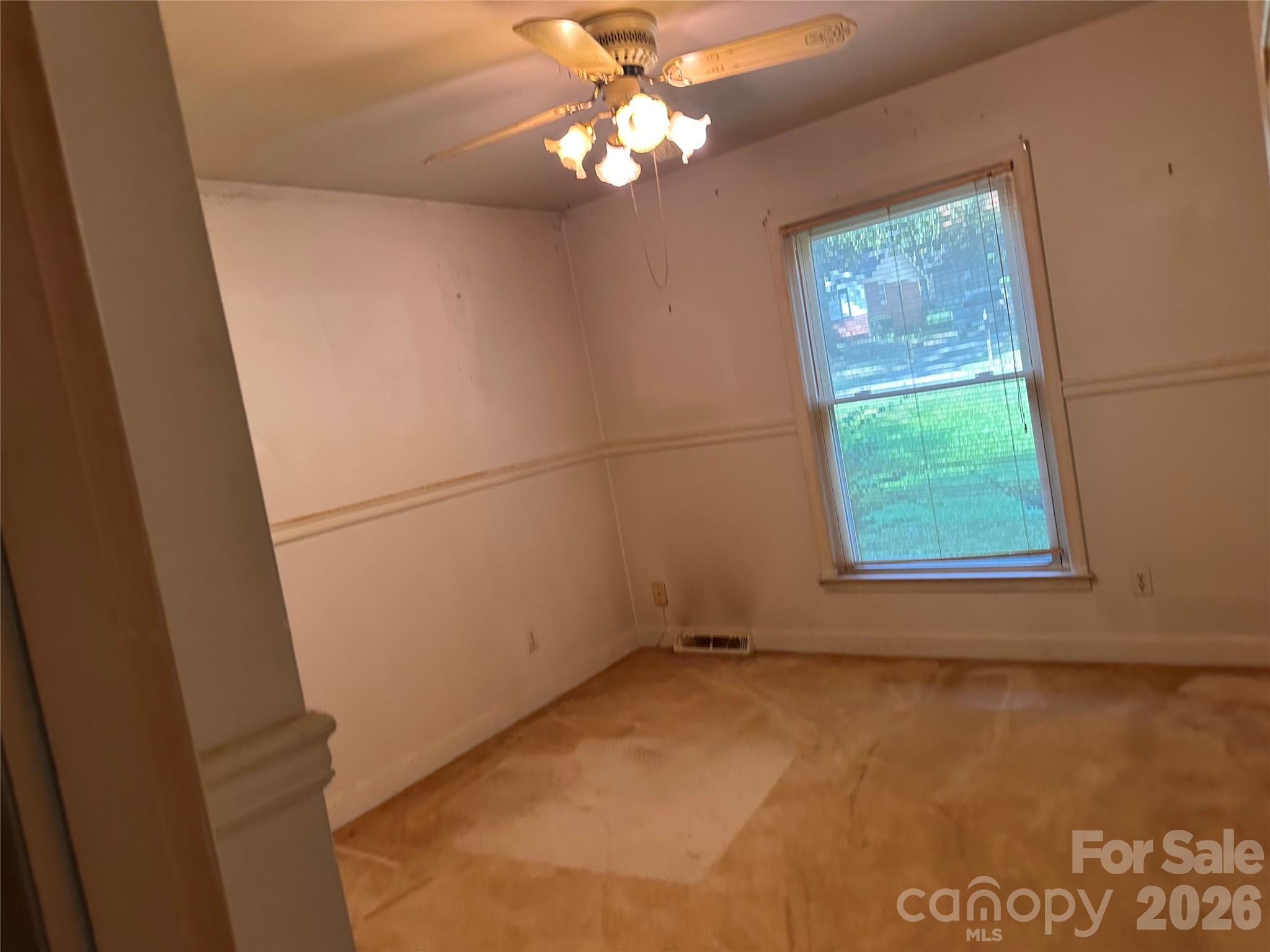 7216 Lockmont Drive Property Photo 9