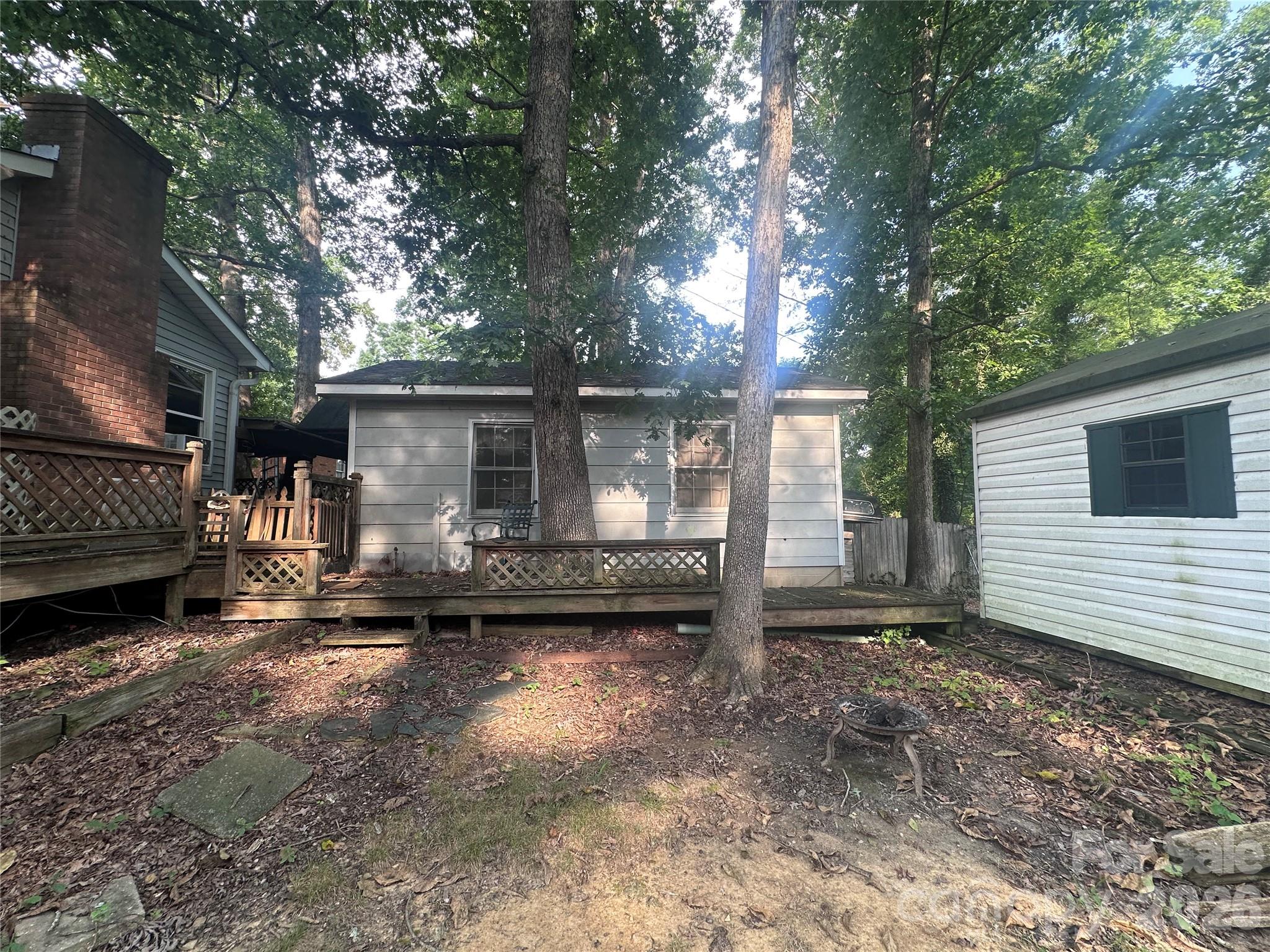 7216 Lockmont Drive Property Photo 10