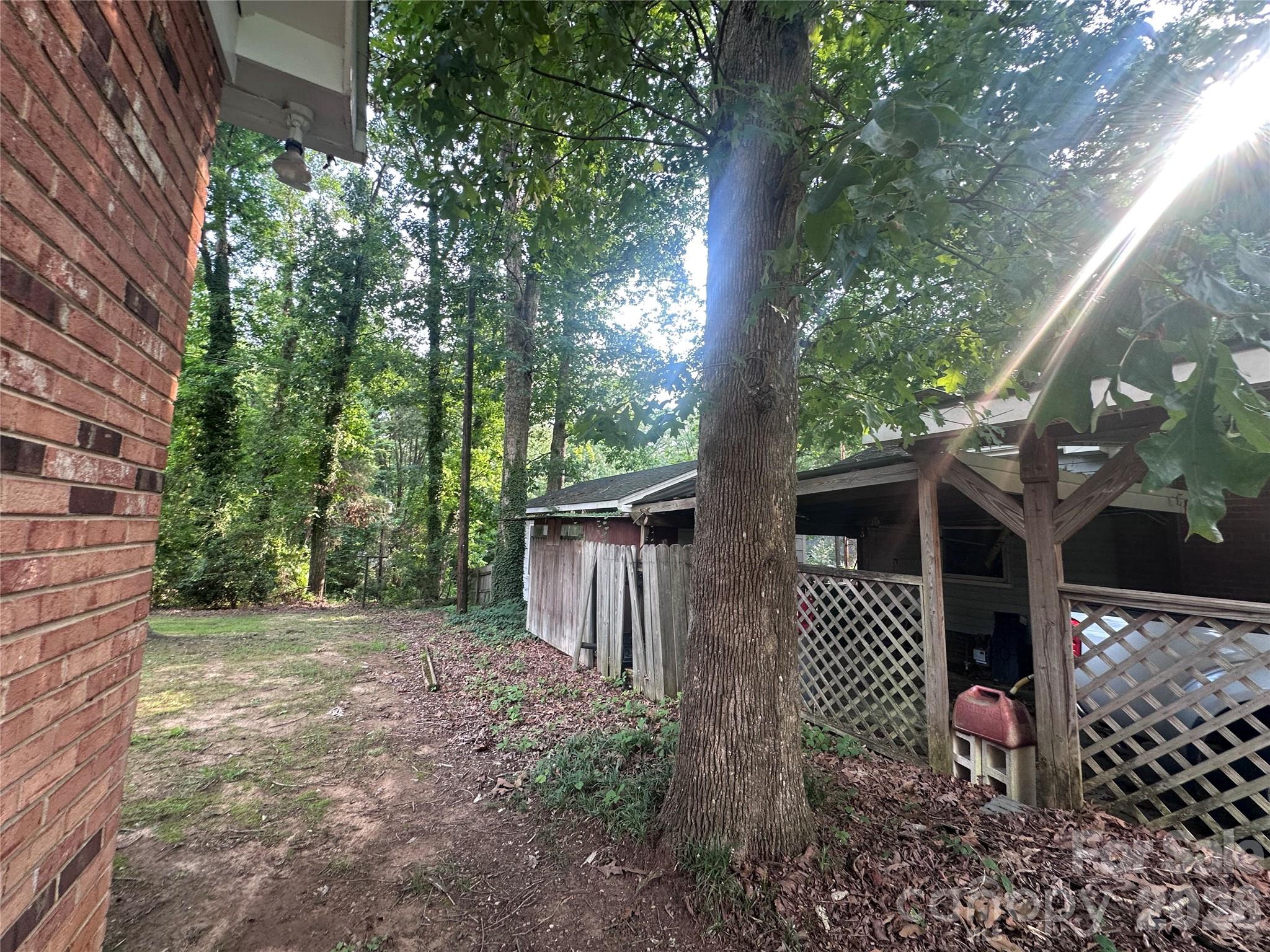 7216 Lockmont Drive Property Photo 17