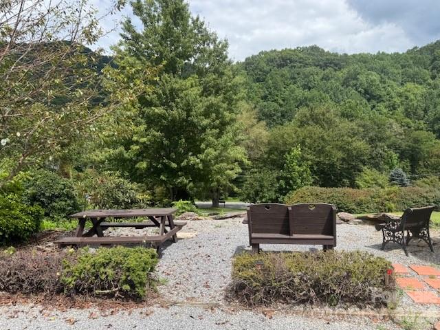 56 Chateau Lane Property Photo 3