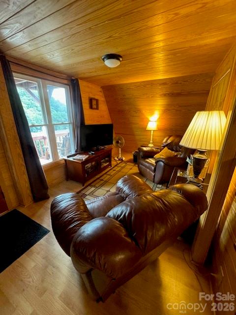 56 Chateau Lane Property Photo 8
