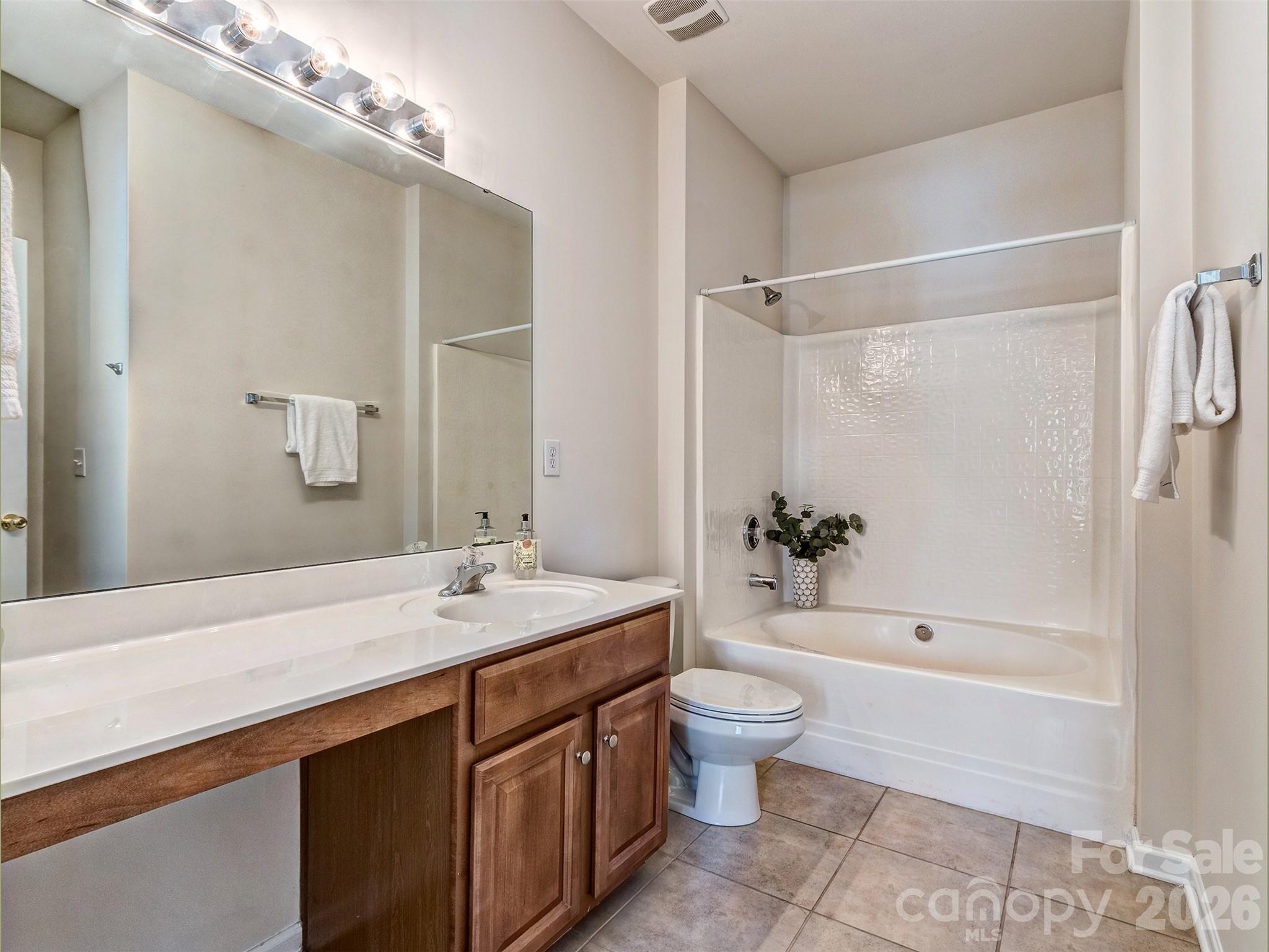 4308 Park South Station Boulevard Property Photo 22