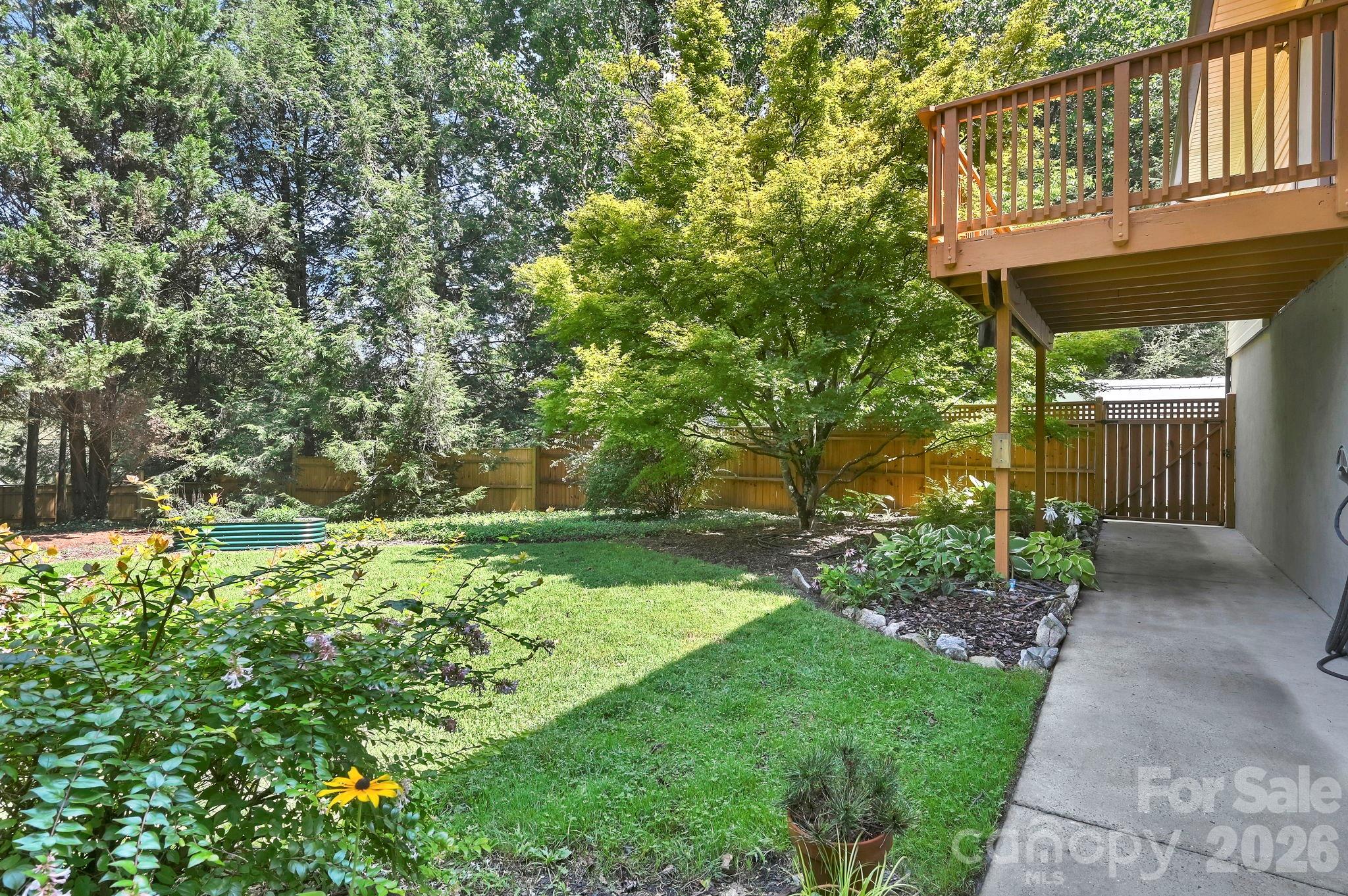 30 Nichols Hill Drive Property Photo 3