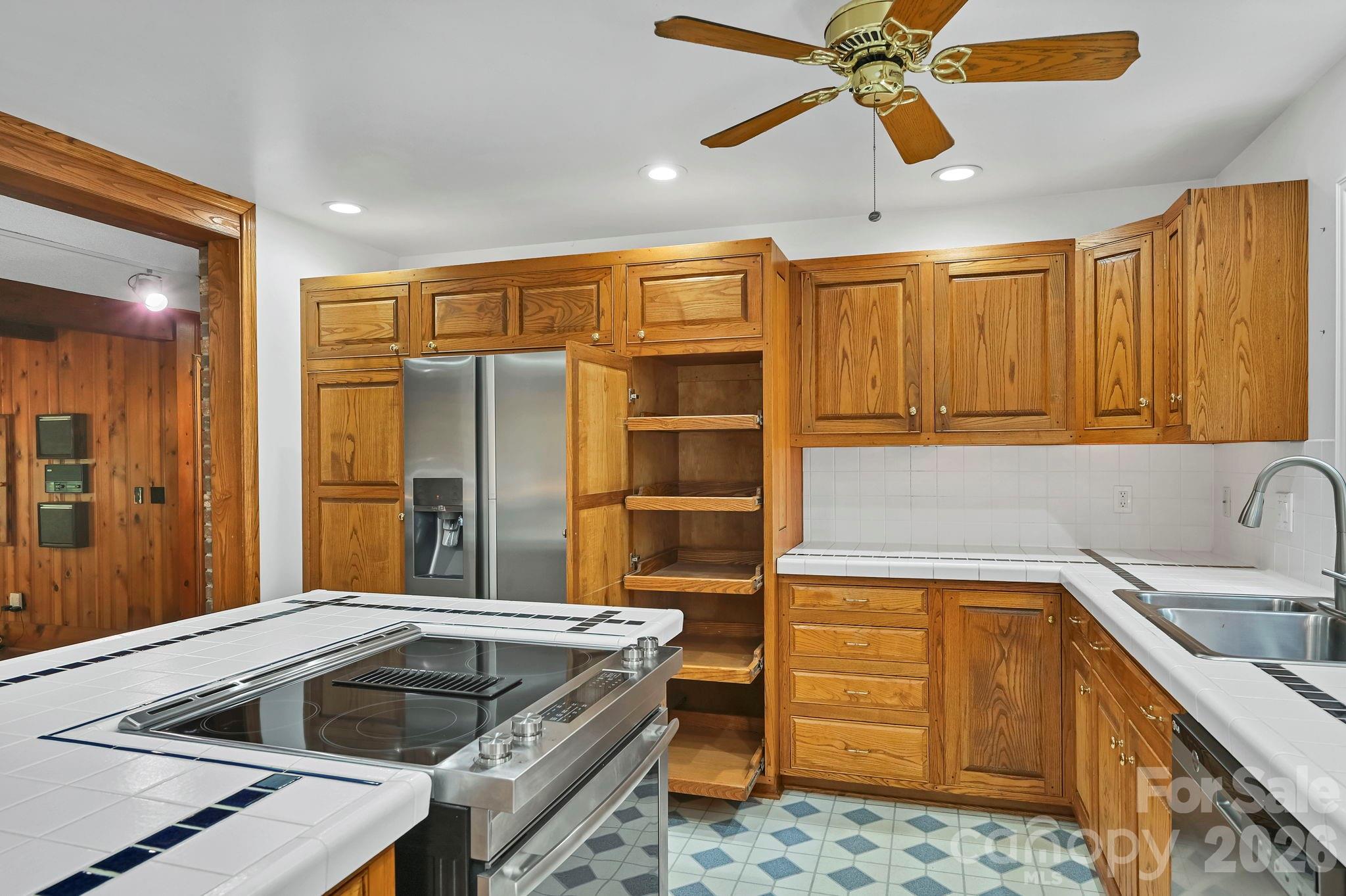 30 Nichols Hill Drive Property Photo 19