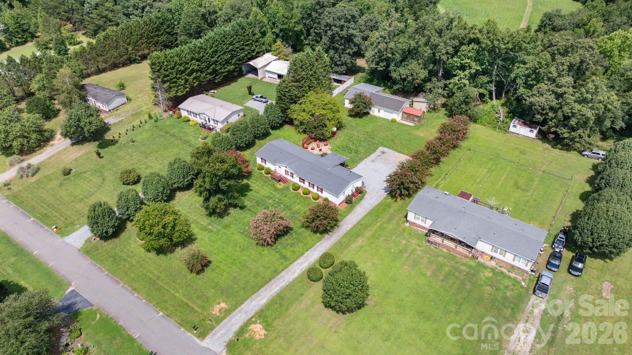172 Baxter Way Property Photo 3