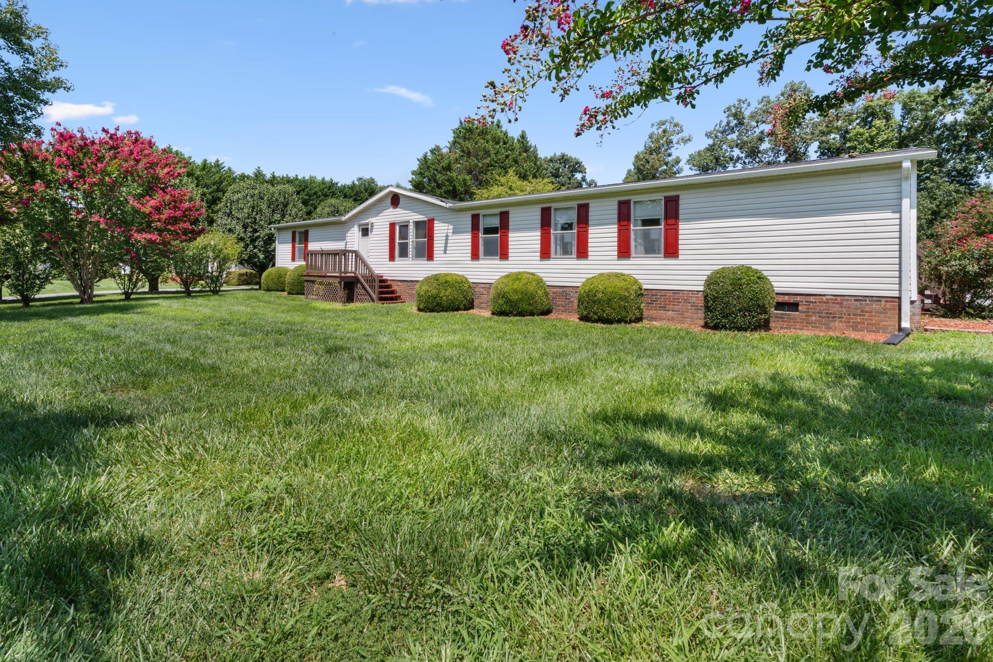 172 Baxter Way Property Photo 4