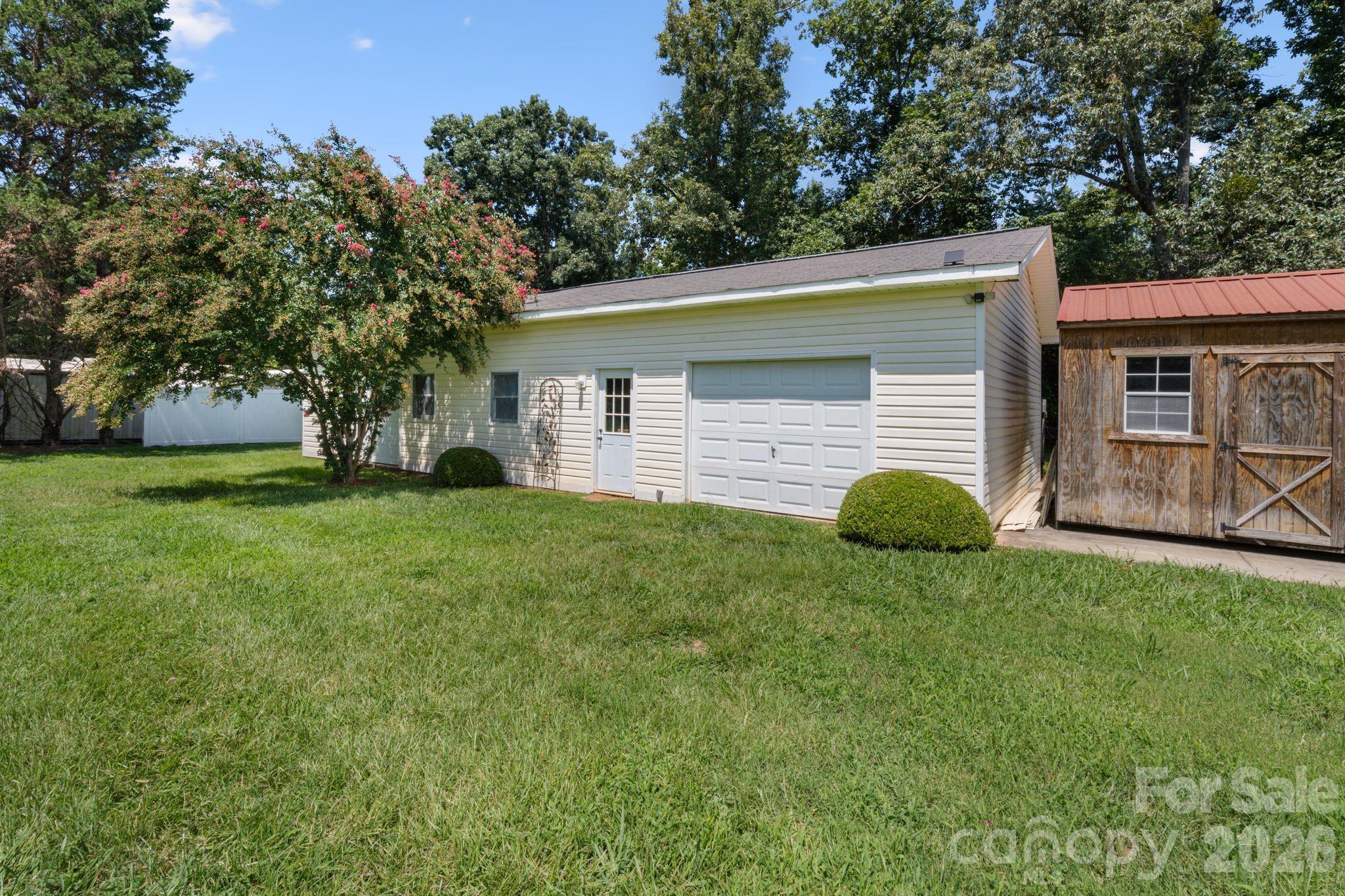 172 Baxter Way Property Photo 6