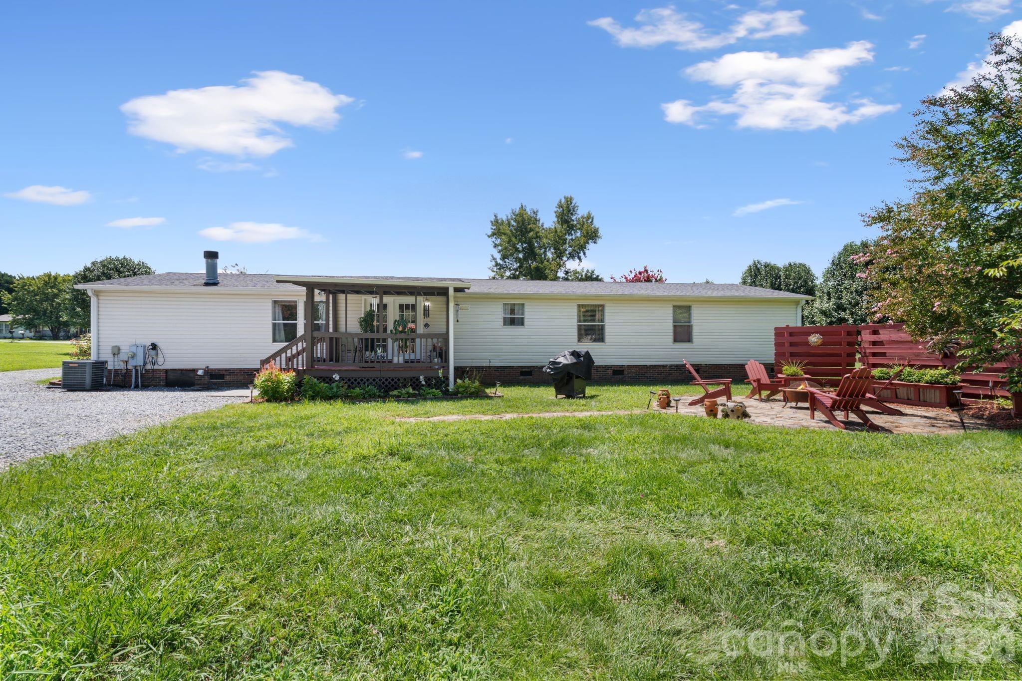 172 Baxter Way Property Photo 7