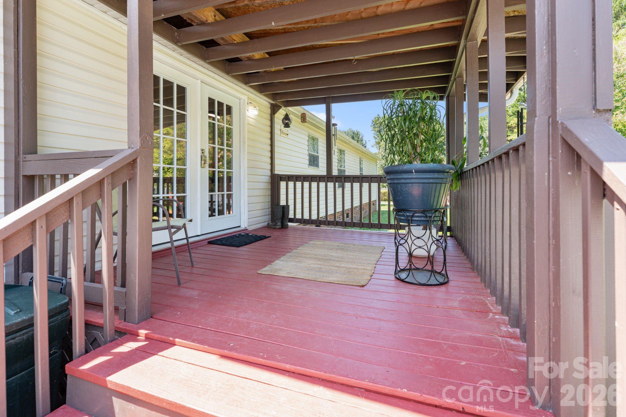 172 Baxter Way Property Photo 9