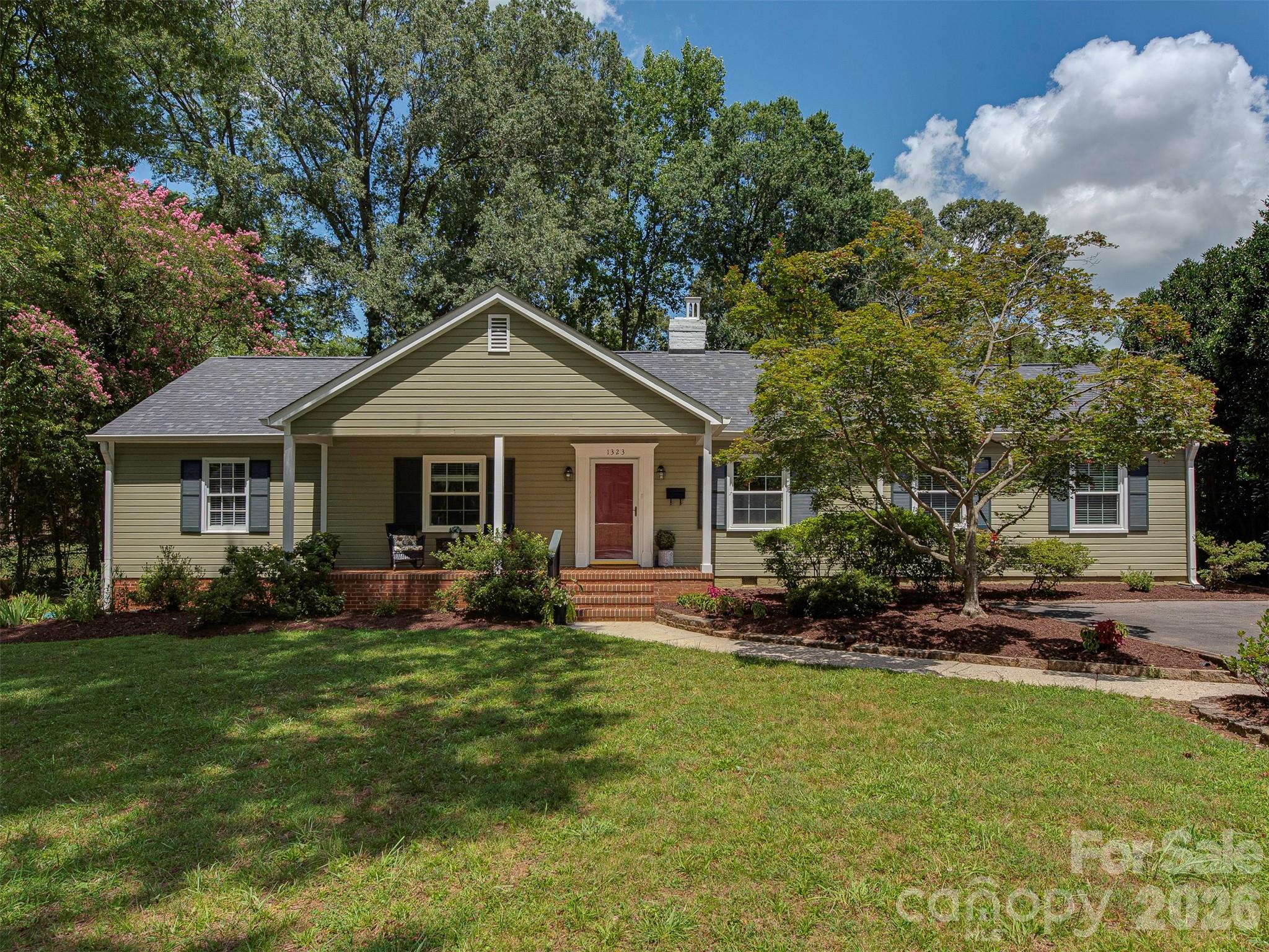 1323 Goodwin Avenue Property Photo 1