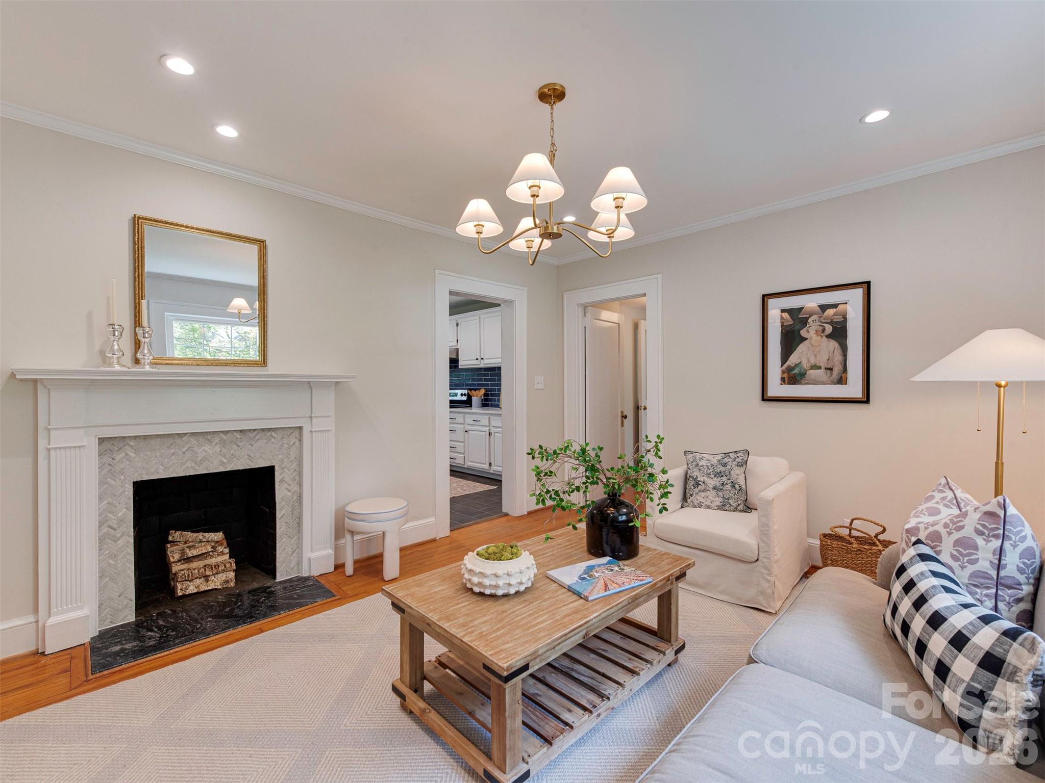 1323 Goodwin Avenue Property Photo 4