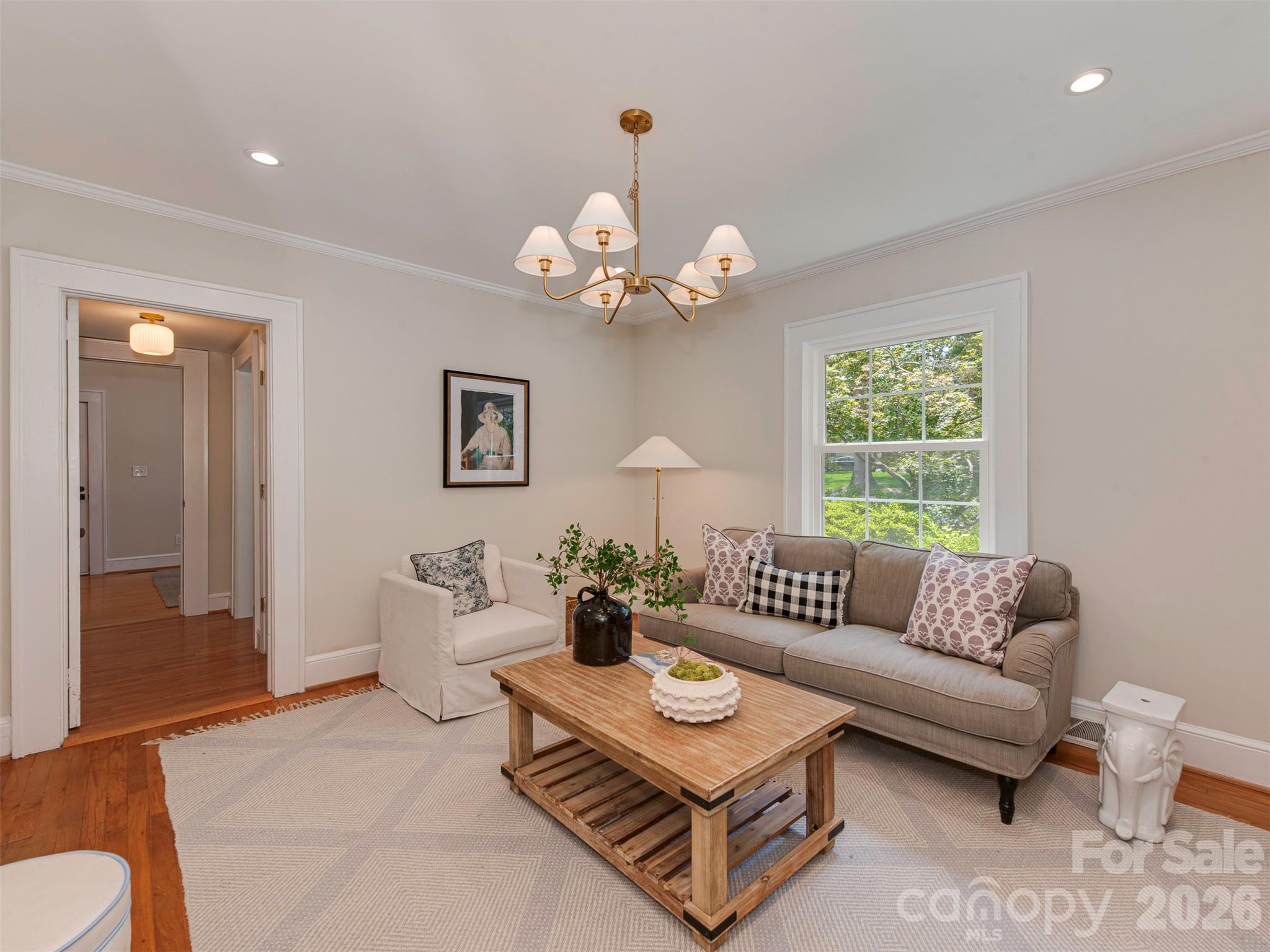 1323 Goodwin Avenue Property Photo 6