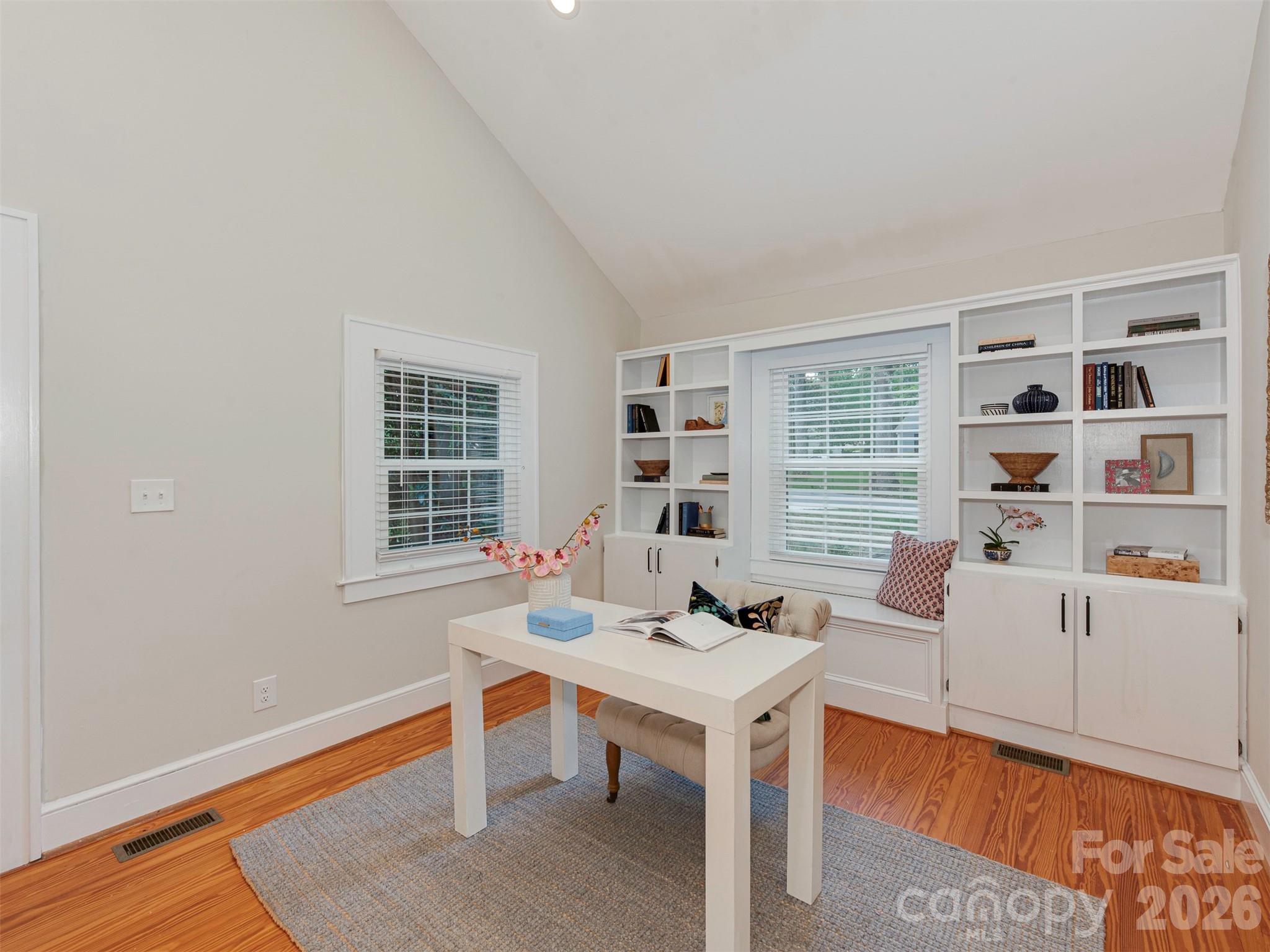 1323 Goodwin Avenue Property Photo 21