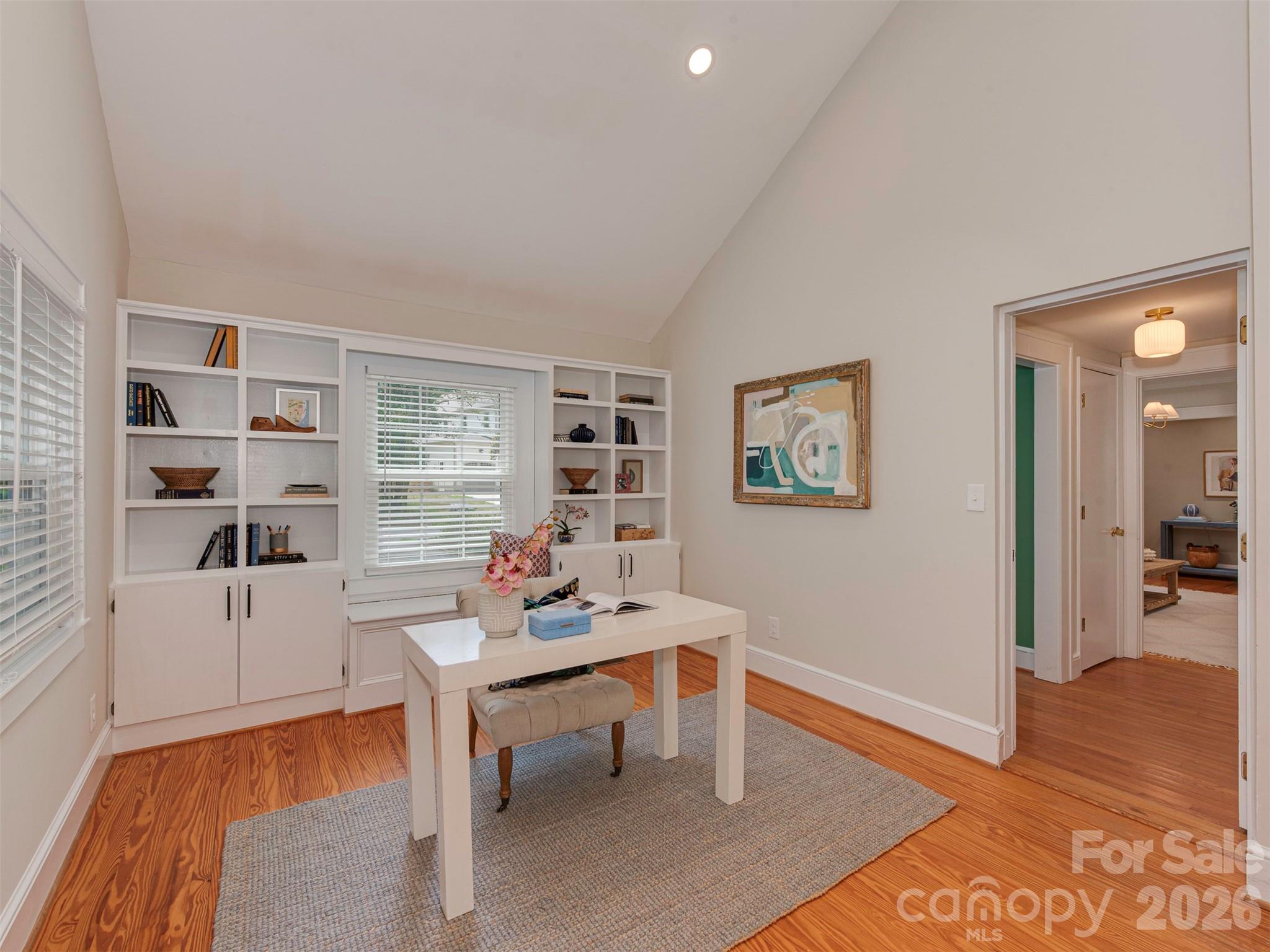 1323 Goodwin Avenue Property Photo 23