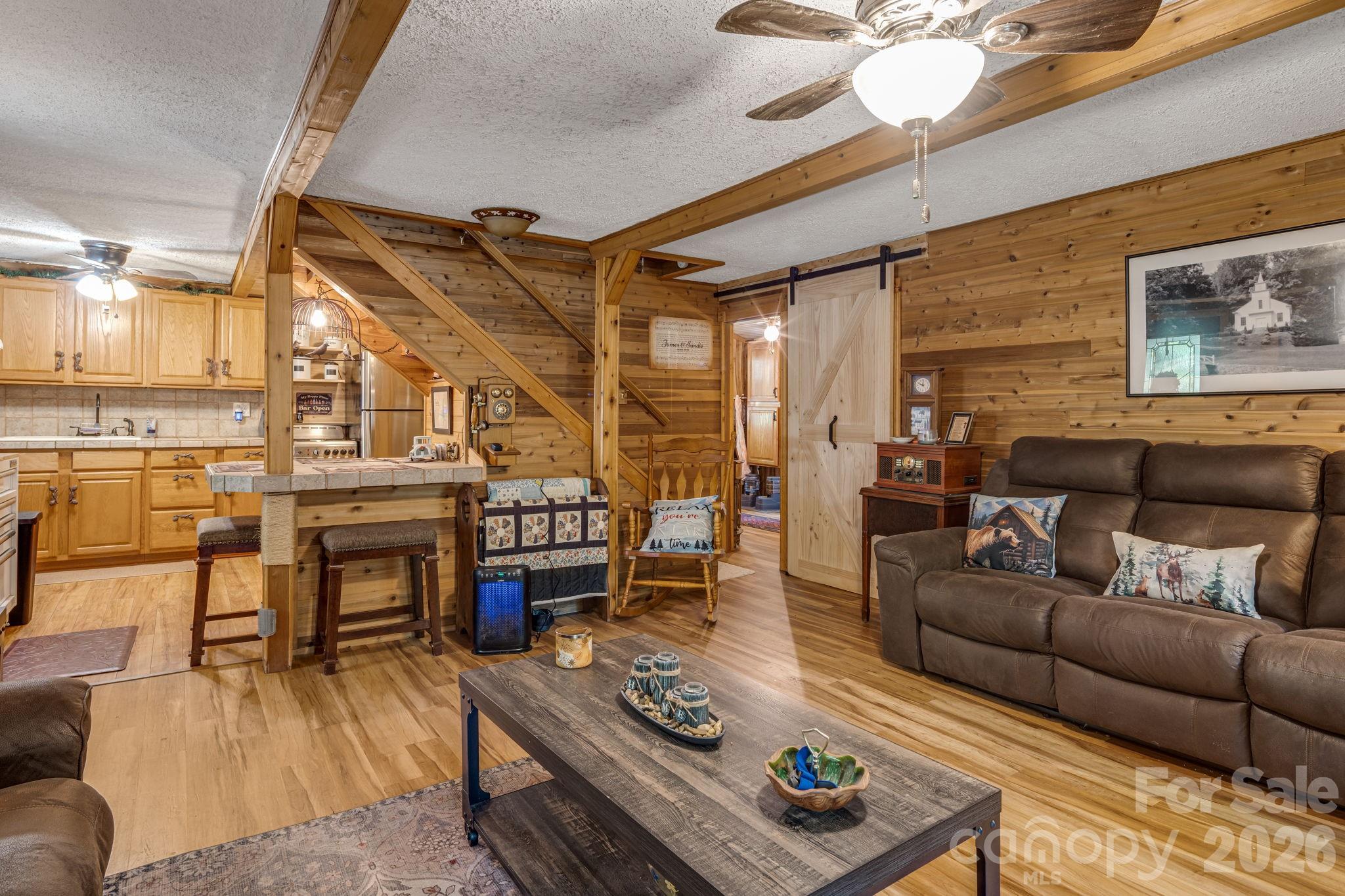 242 Whitney Boulevard Property Photo 3