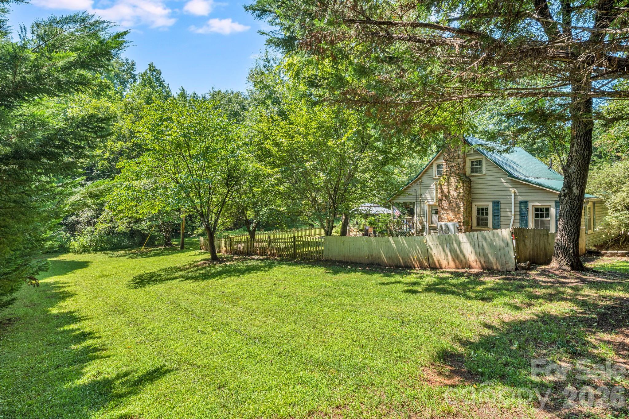 242 Whitney Boulevard Property Photo 22