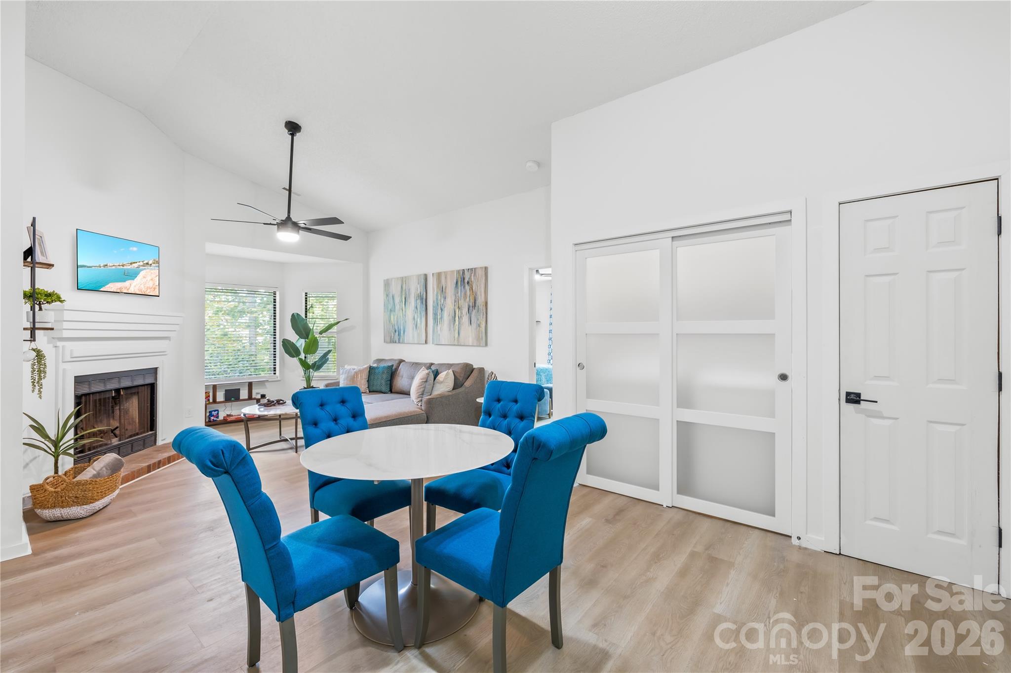 4130 Charlotte Highway C Property Photo 5