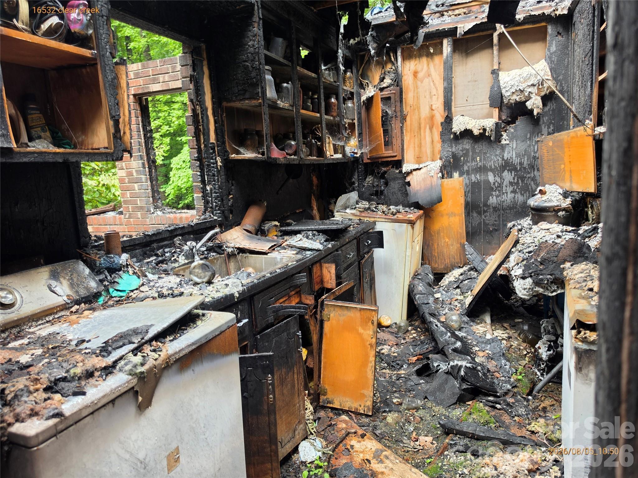 16532 Clear Creek Drive Property Photo 23