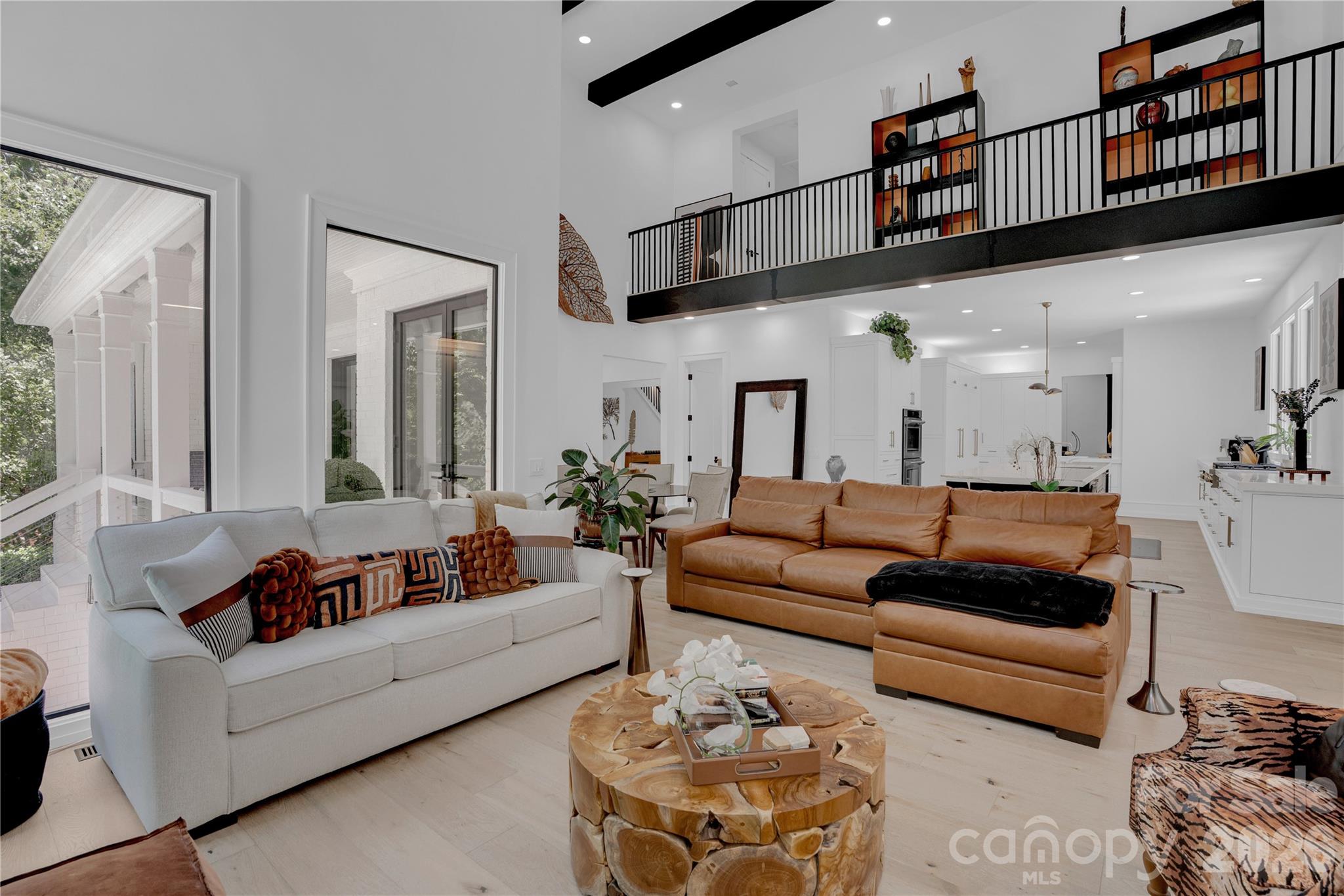 4414230 Property Photo 9