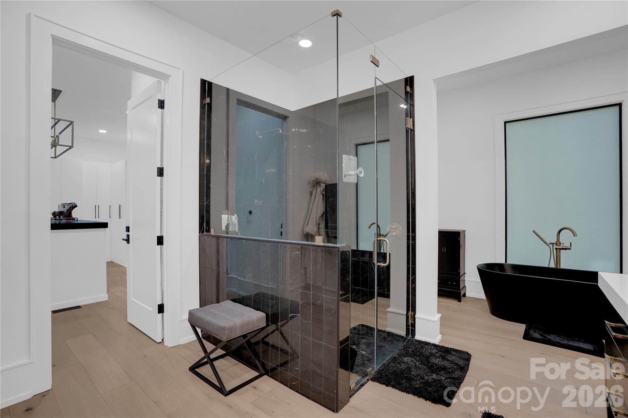 4414230 Property Photo 17