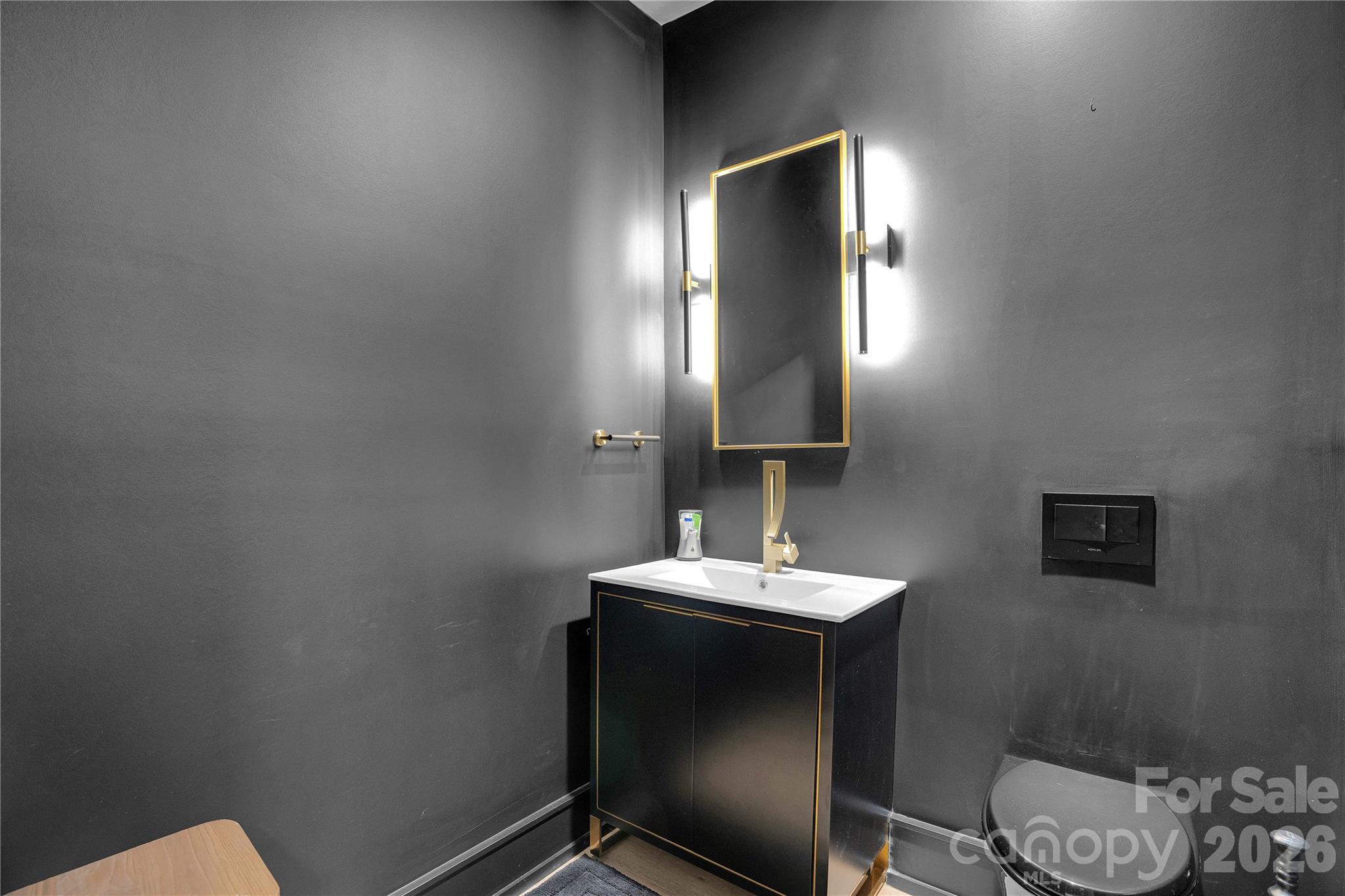 4414230 Property Photo 21