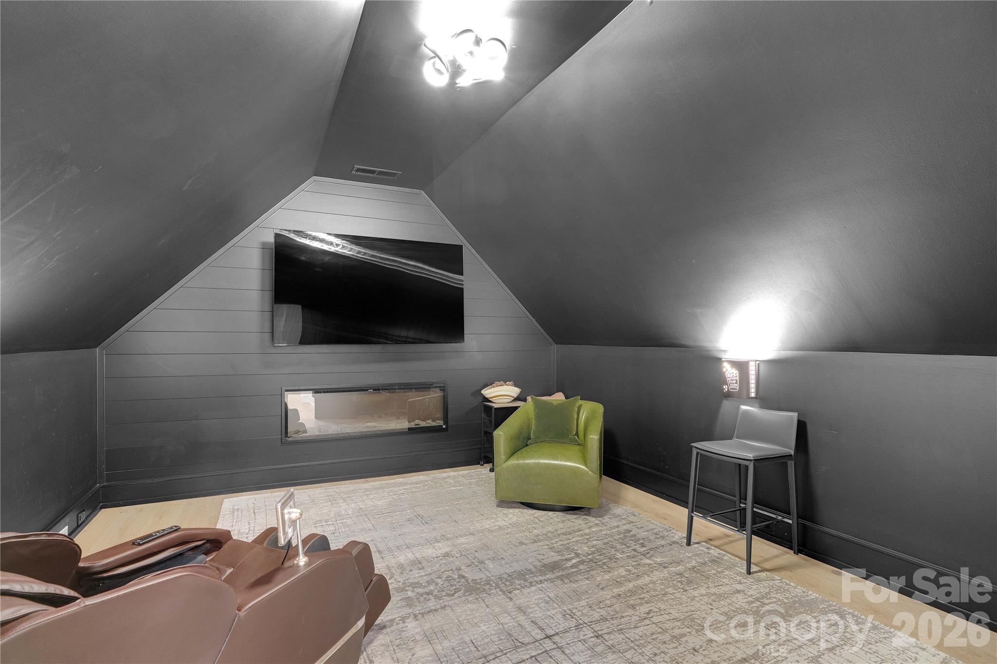 4414230 Property Photo 22