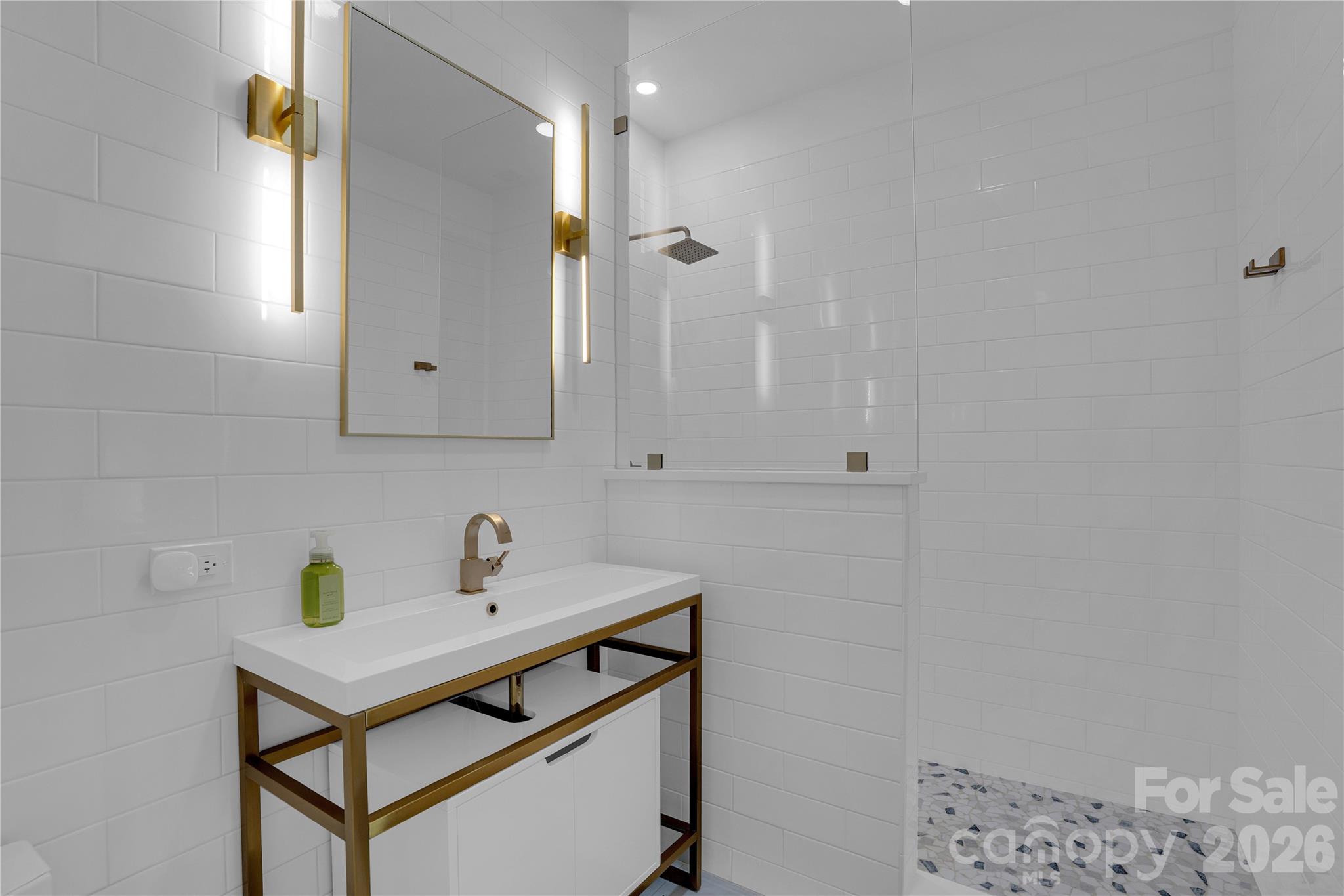 4414230 Property Photo 26