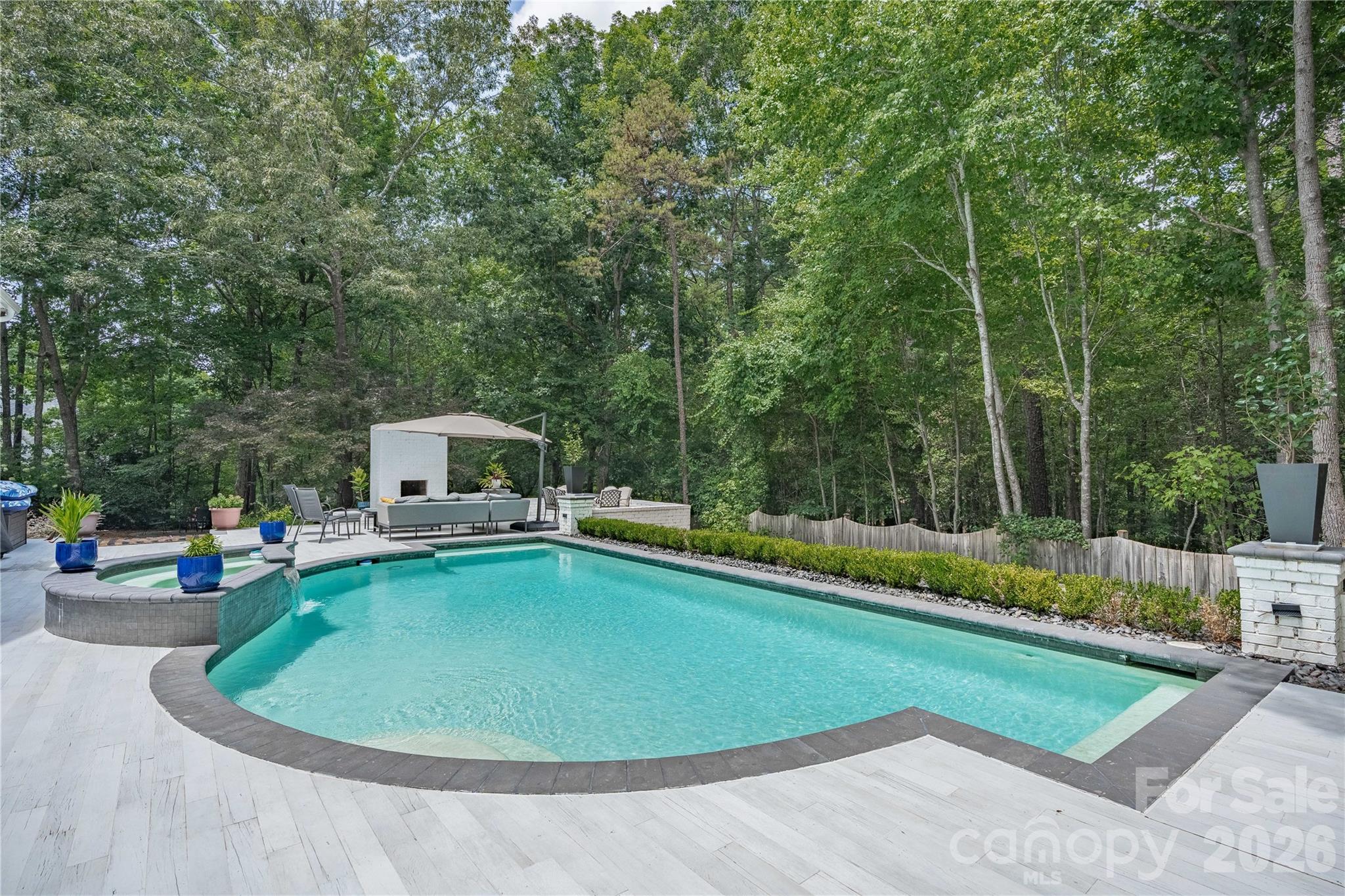 4414230 Property Photo 32