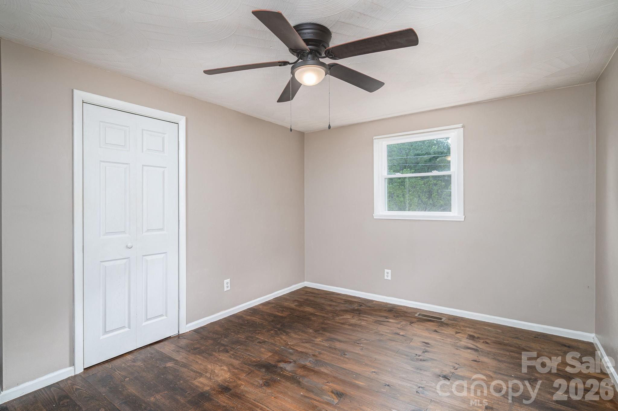 1369 Chancellor Drive Property Photo 13