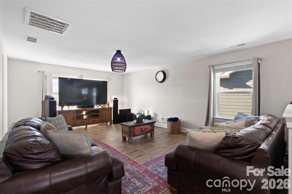 1029 Paddington Drive Property Photo 17