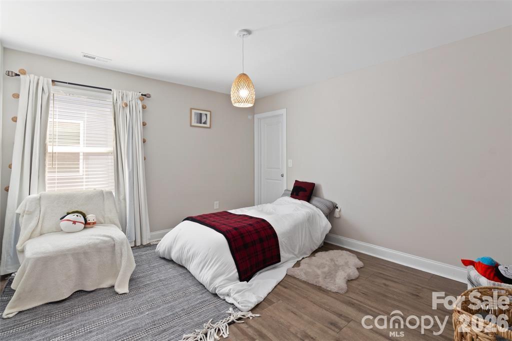 1029 Paddington Drive Property Photo 26