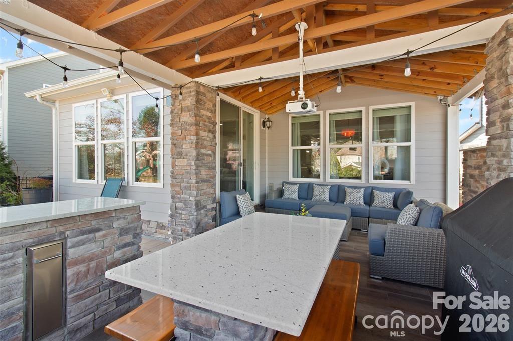 1029 Paddington Drive Property Photo 32