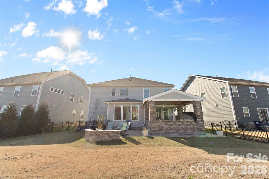 1029 Paddington Drive Property Photo 34