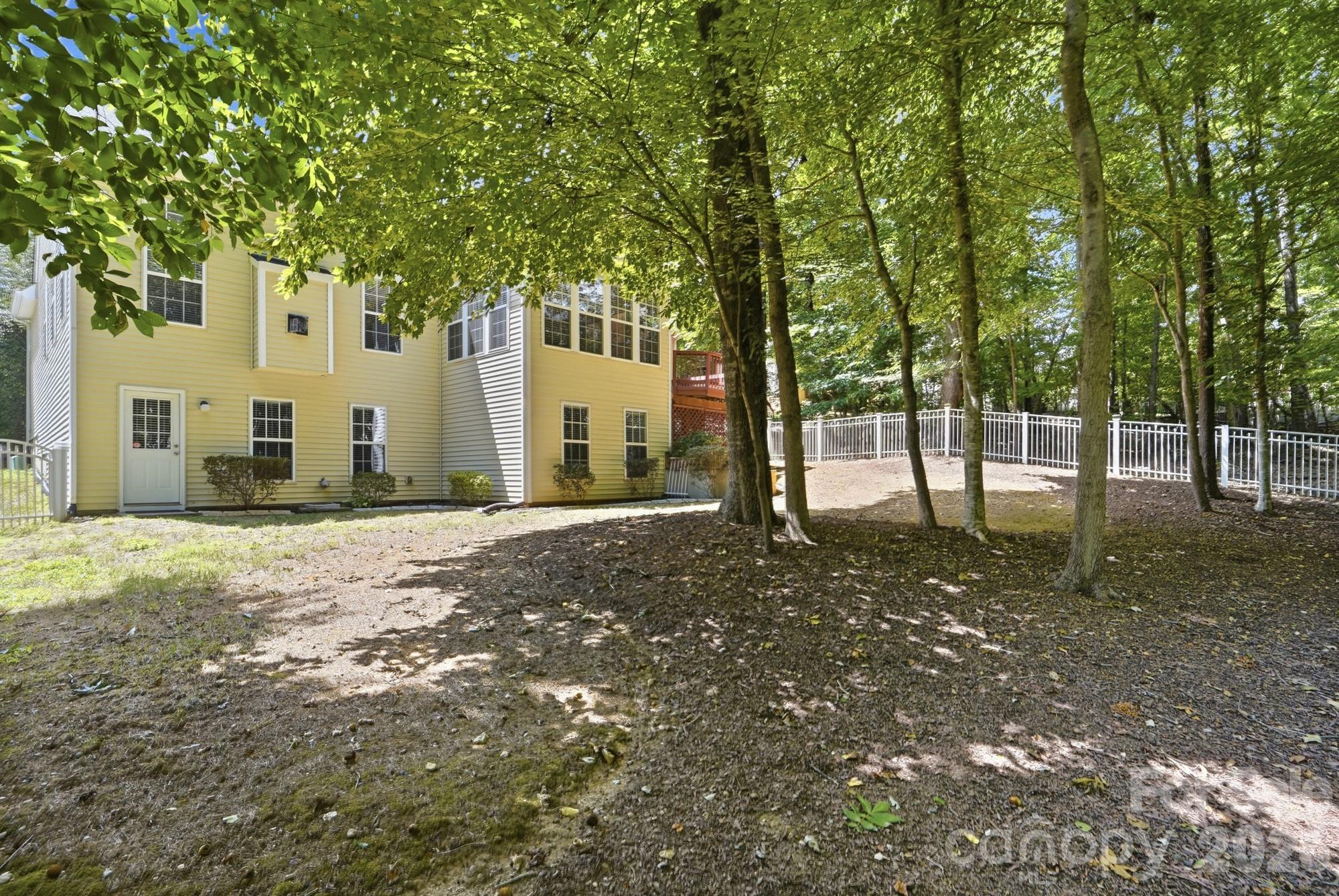 2141 Lord Proprietor Lane Property Photo 45