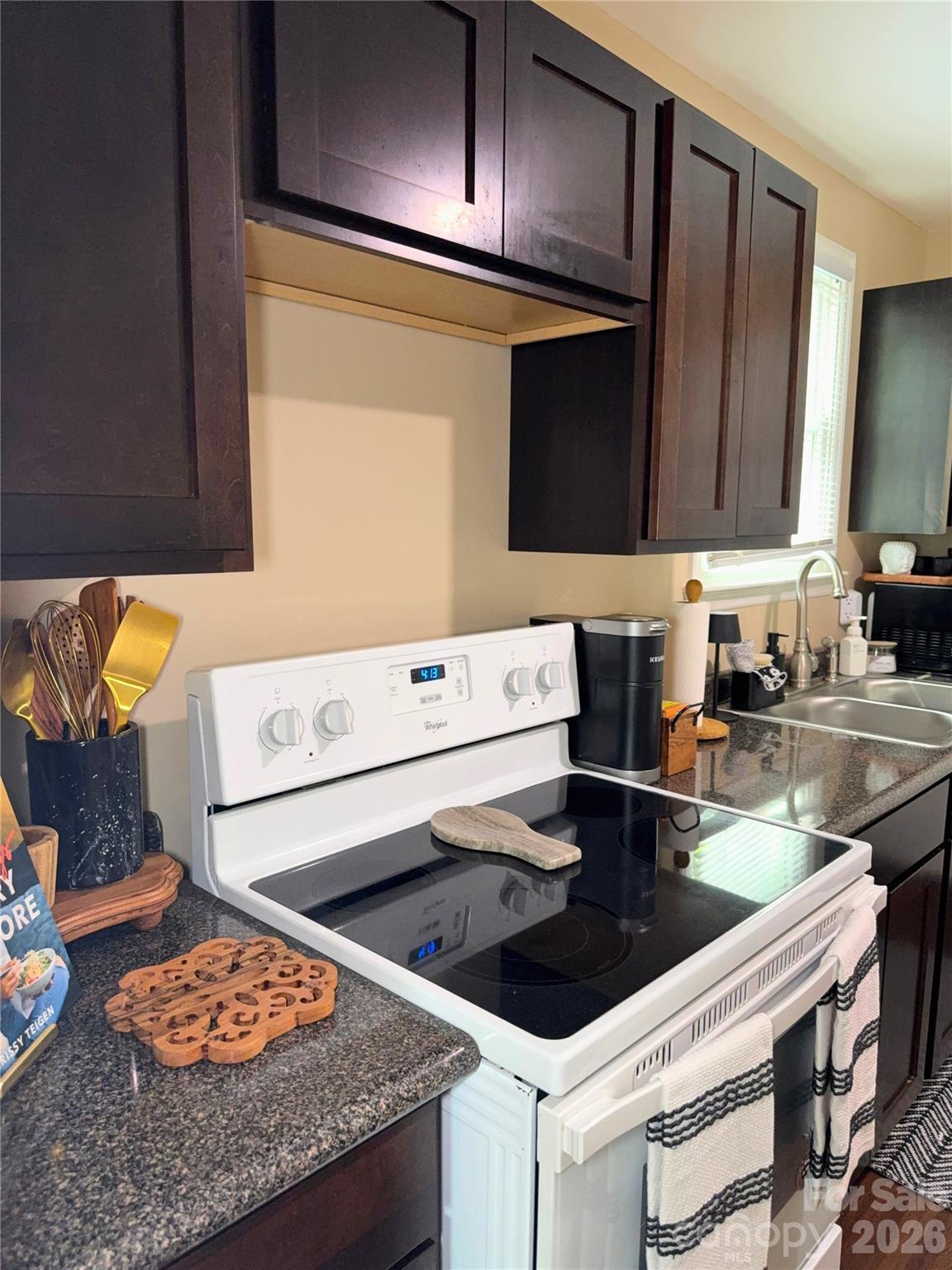 1801 Purser Drive Property Photo 4