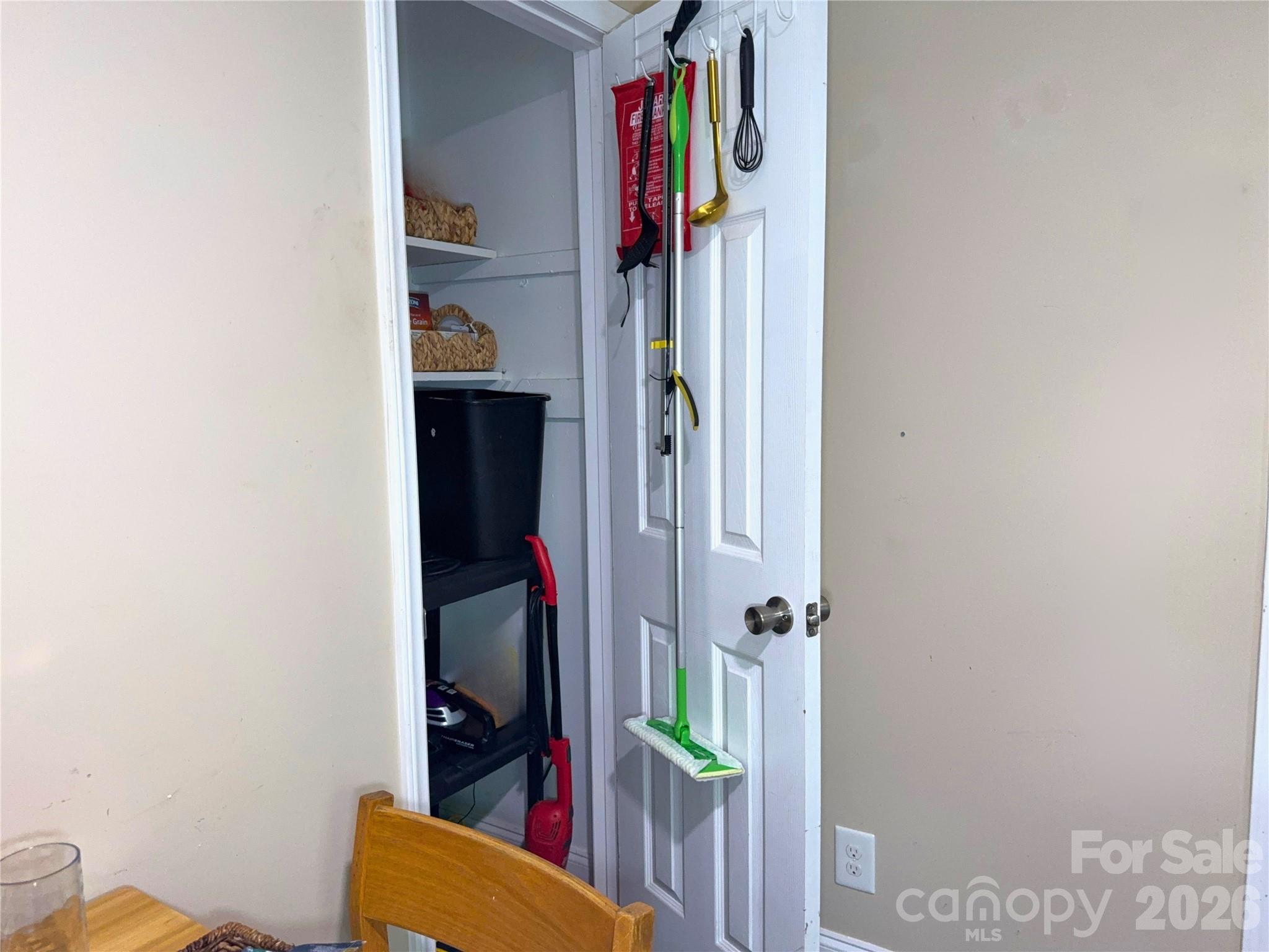 1801 Purser Drive Property Photo 6
