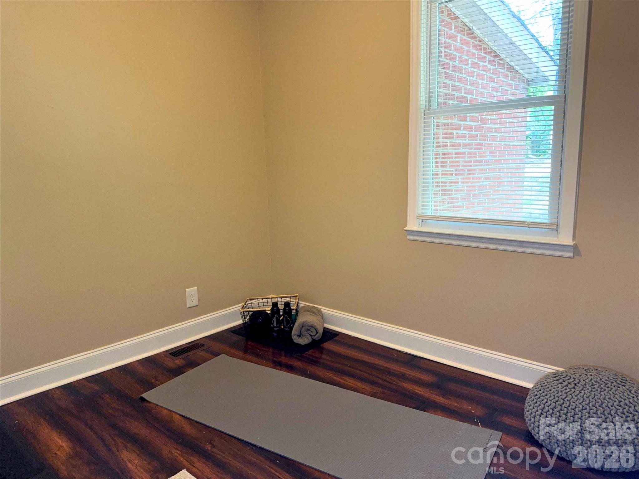 1801 Purser Drive Property Photo 9