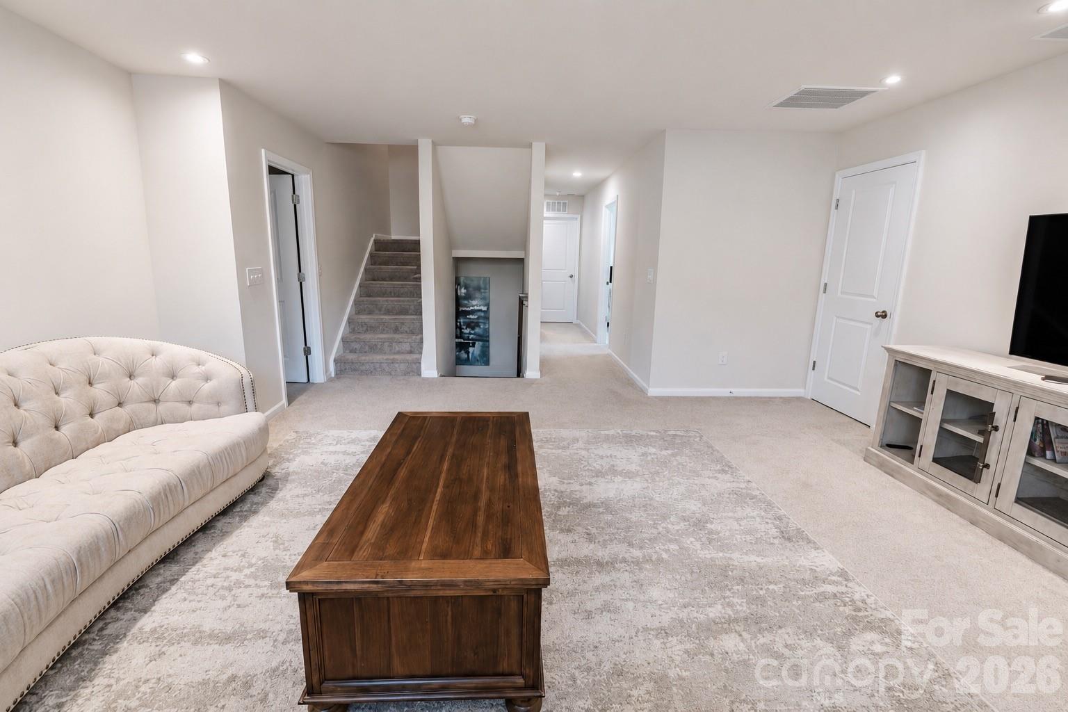 355 Kennerly Center Drive Property Photo 15