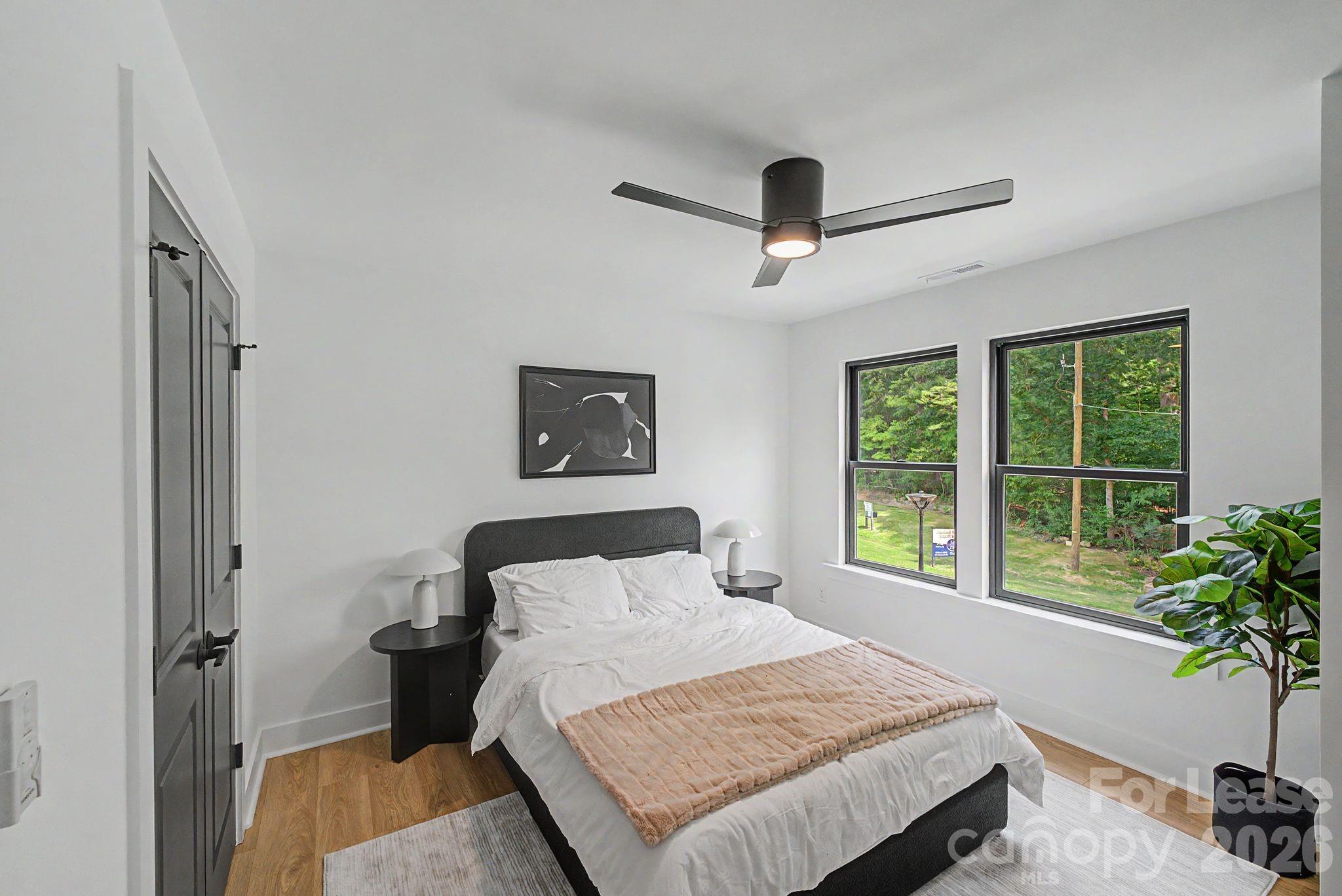6717 Tracy Avenue Property Photo 16