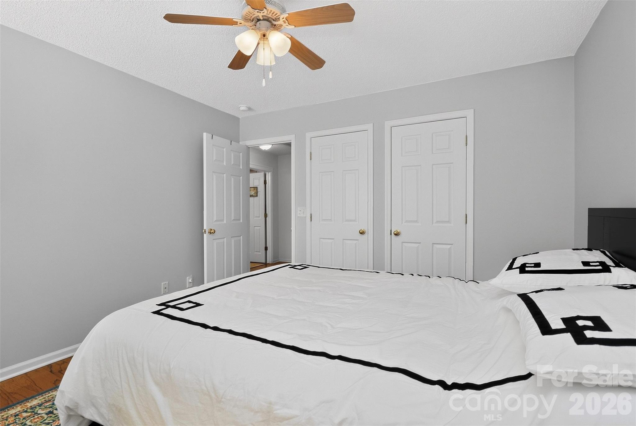 14642 Hawick Manor Lane Property Photo 30