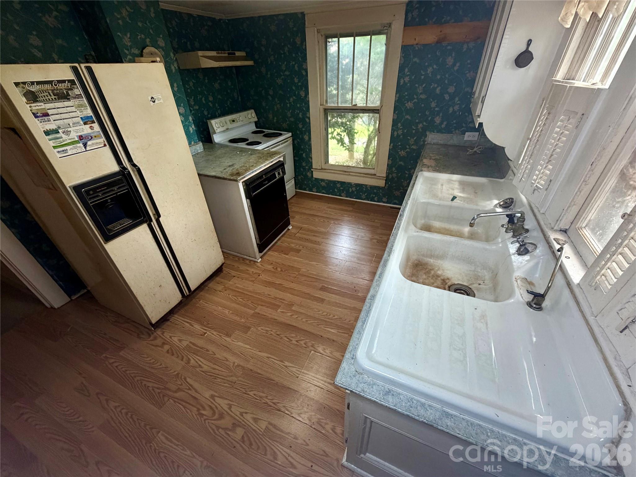 737 Chalice Street Property Photo 3